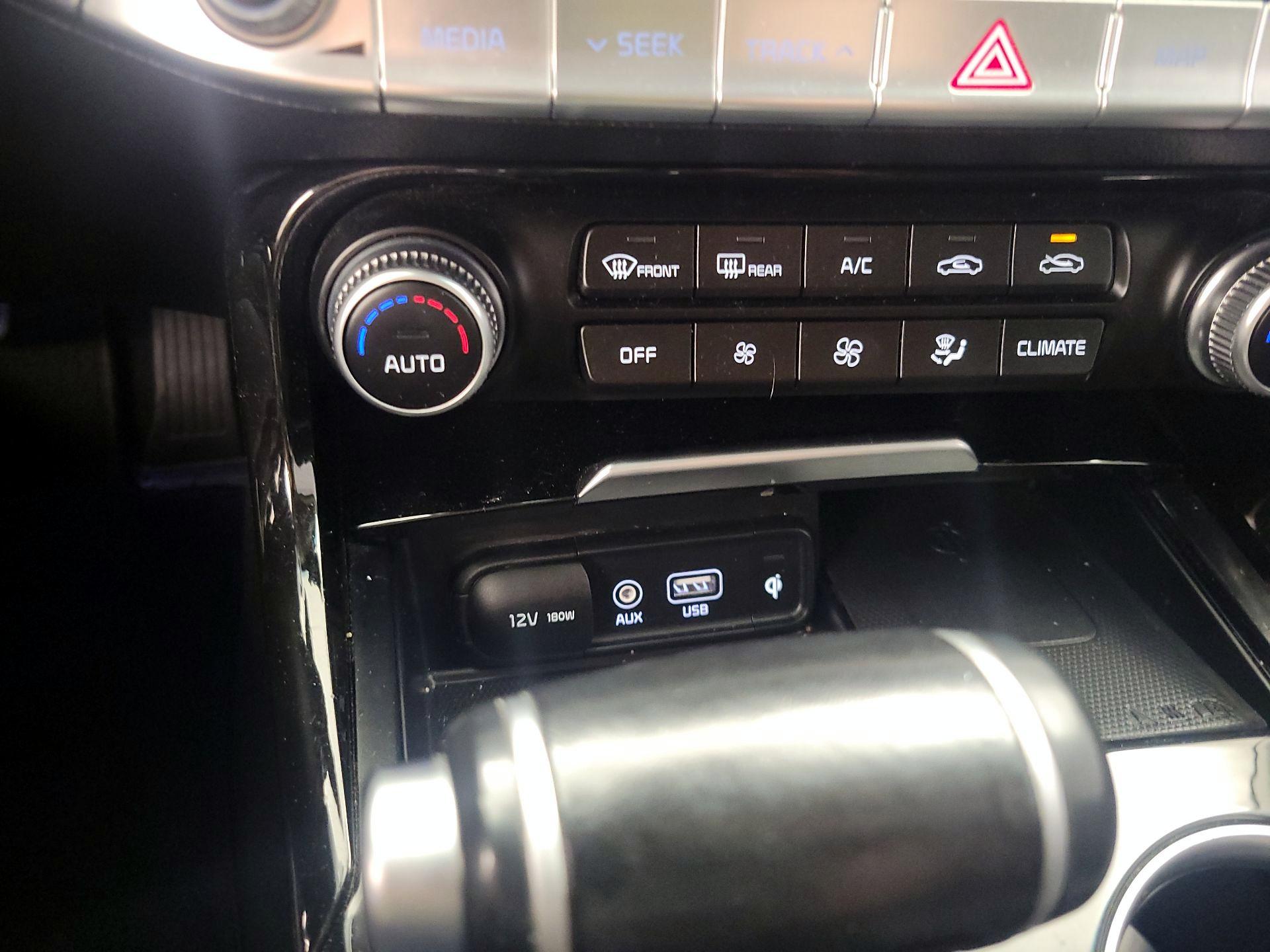 Thumbnail: 2019 Kia Stinger - 19