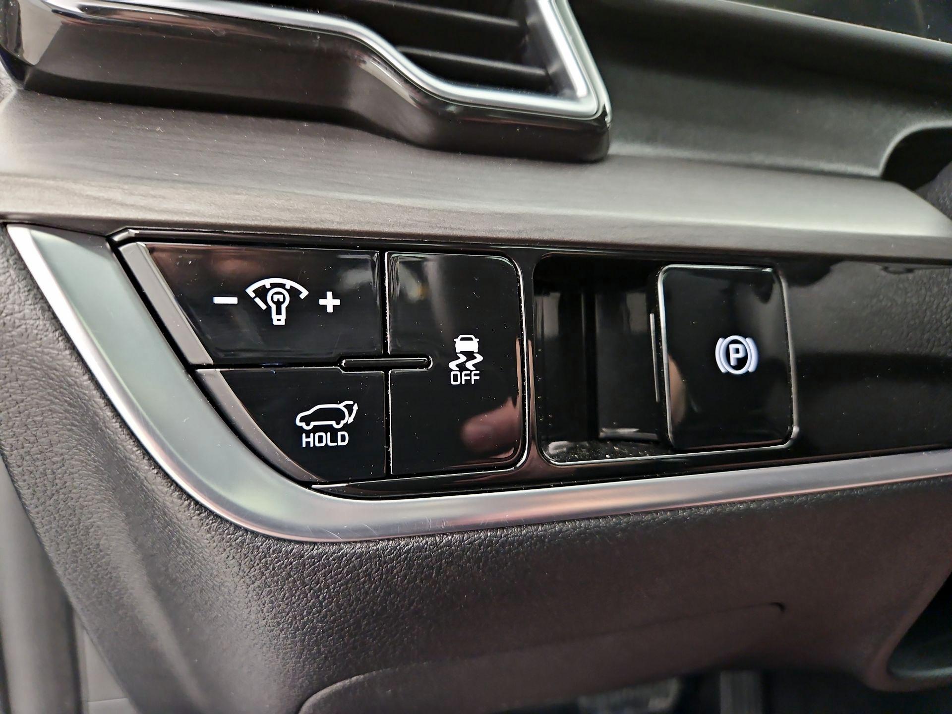 Thumbnail: 2024 Kia Sportage - 13