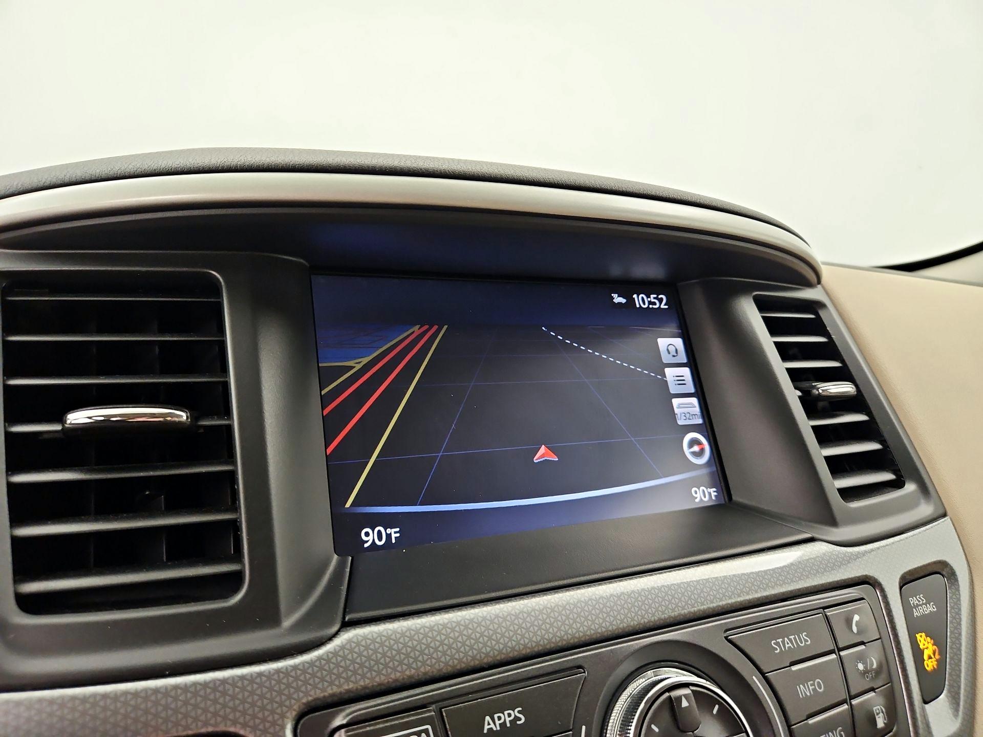 Thumbnail: 2019 Nissan Pathfinder - 14