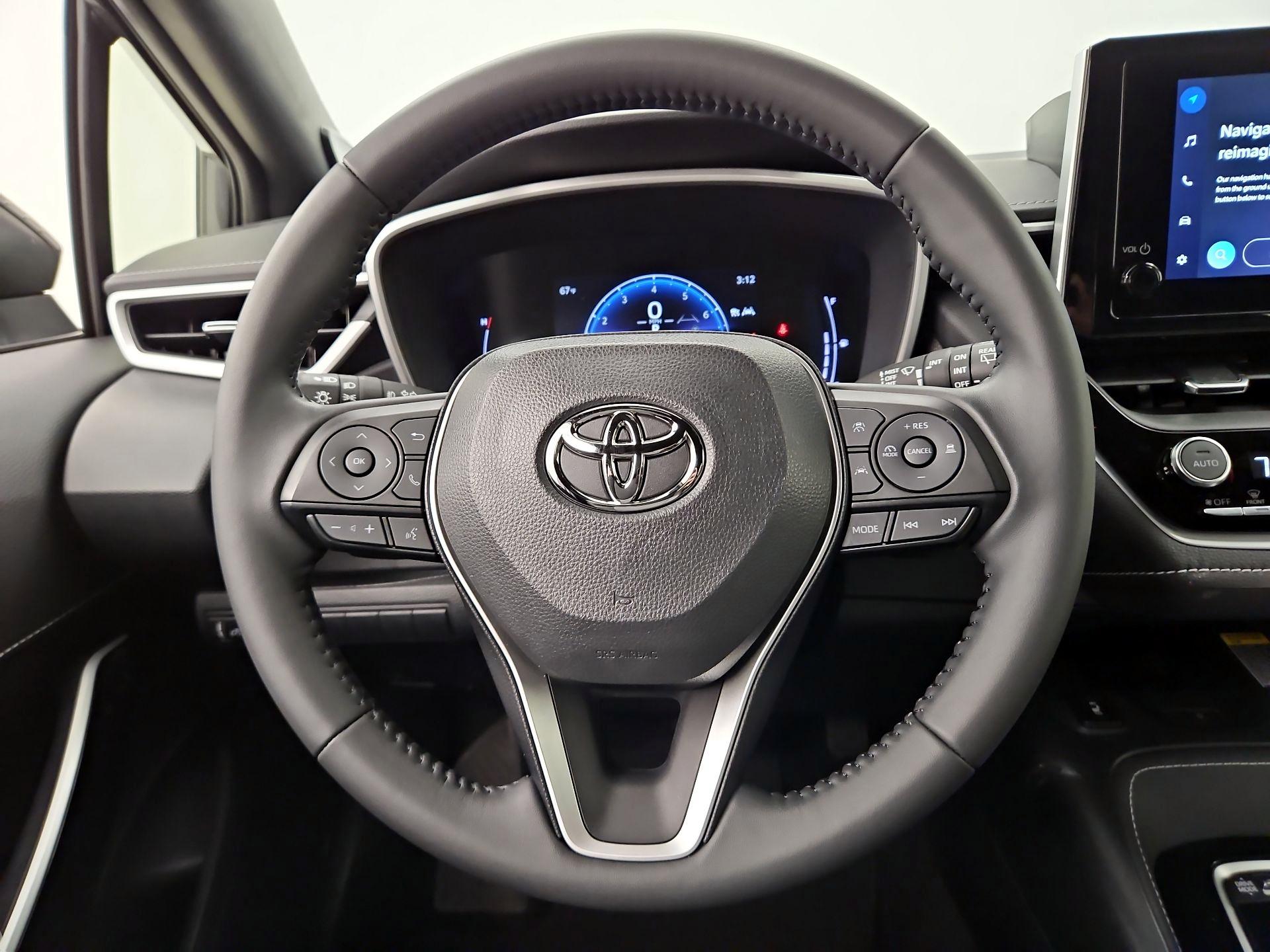 Thumbnail: 2025 Toyota Corolla - 10