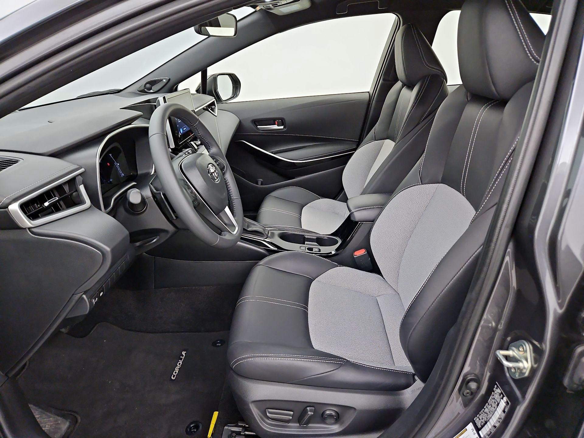 Thumbnail: 2025 Toyota Corolla - 11