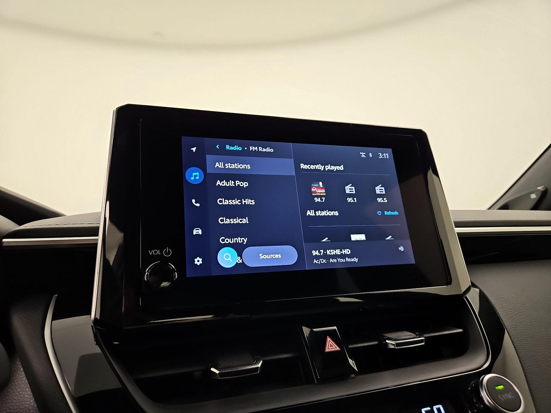 Thumbnail: 2025 Toyota Corolla - 16