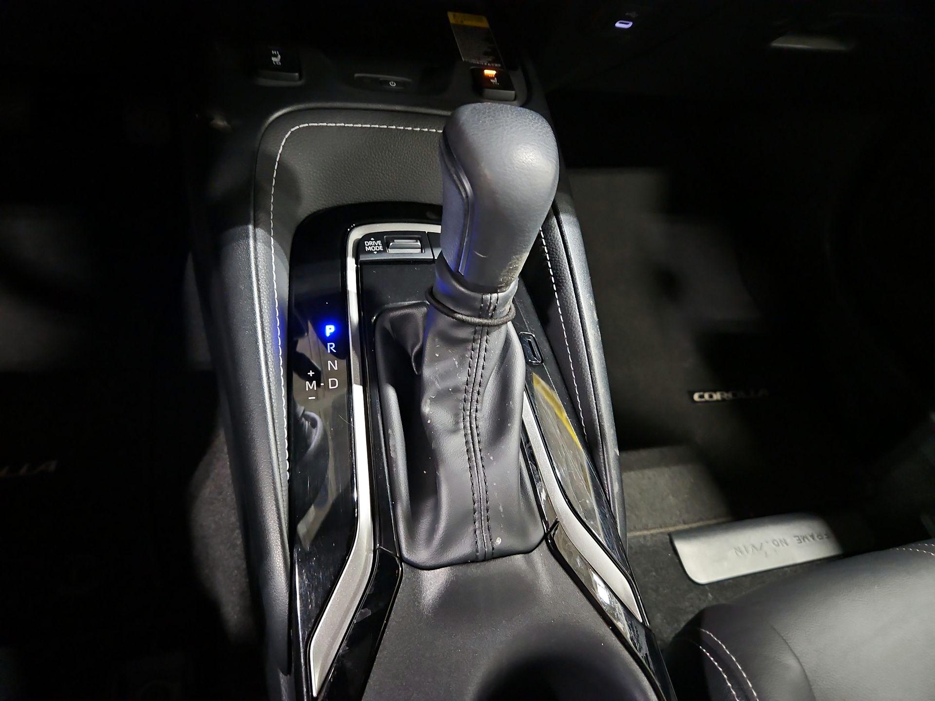 Thumbnail: 2025 Toyota Corolla - 18