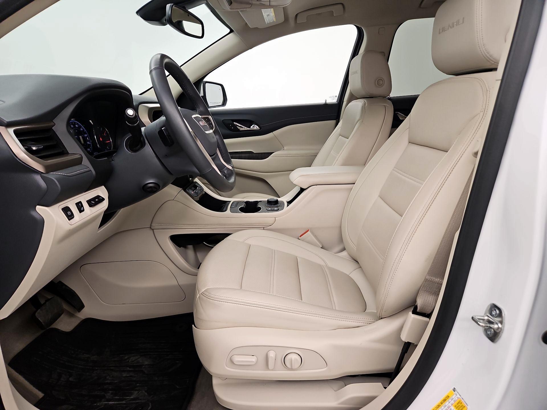 Thumbnail: 2023 GMC Acadia - 11