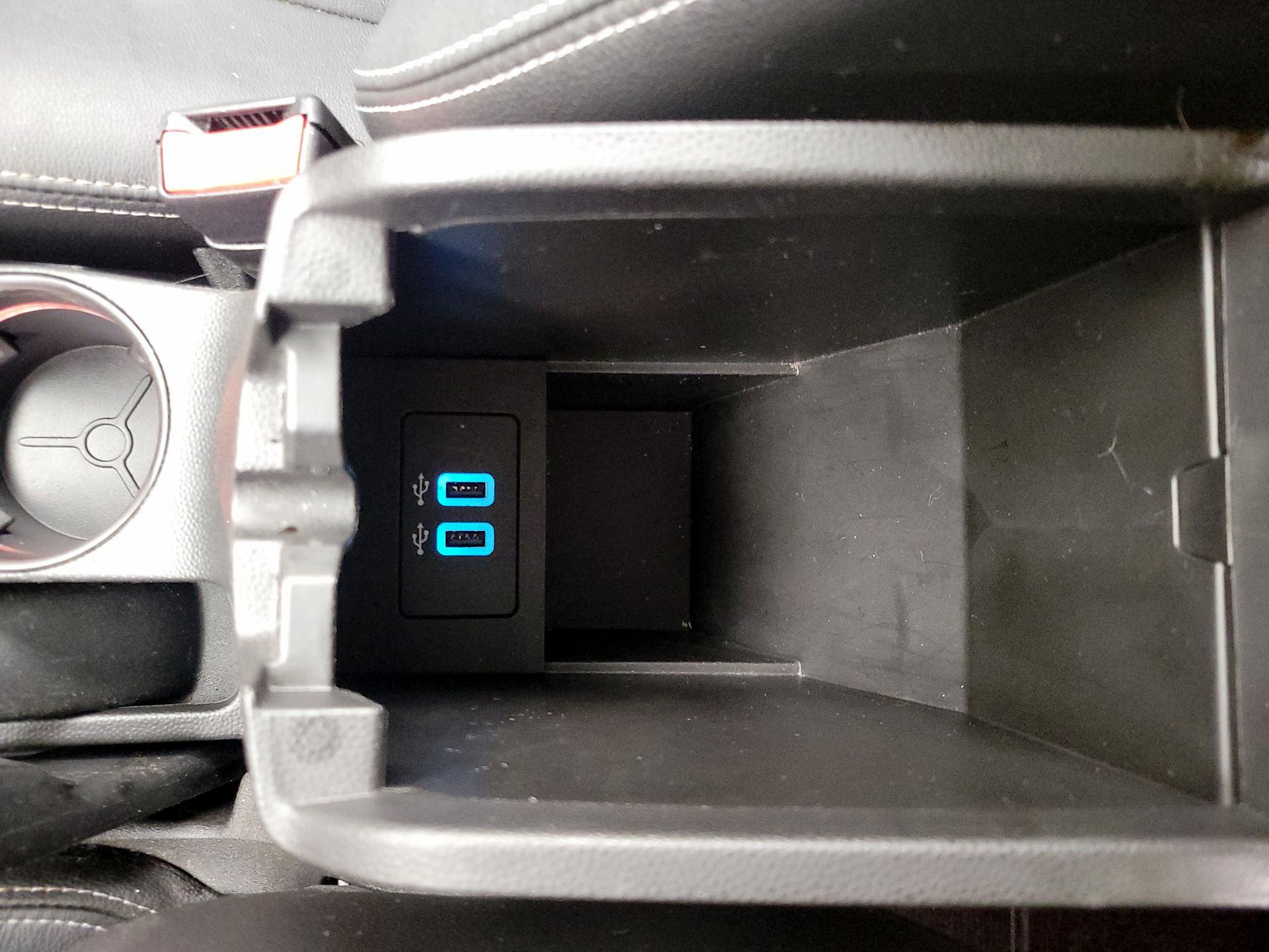 Thumbnail: 2018 Ford Fiesta - 18