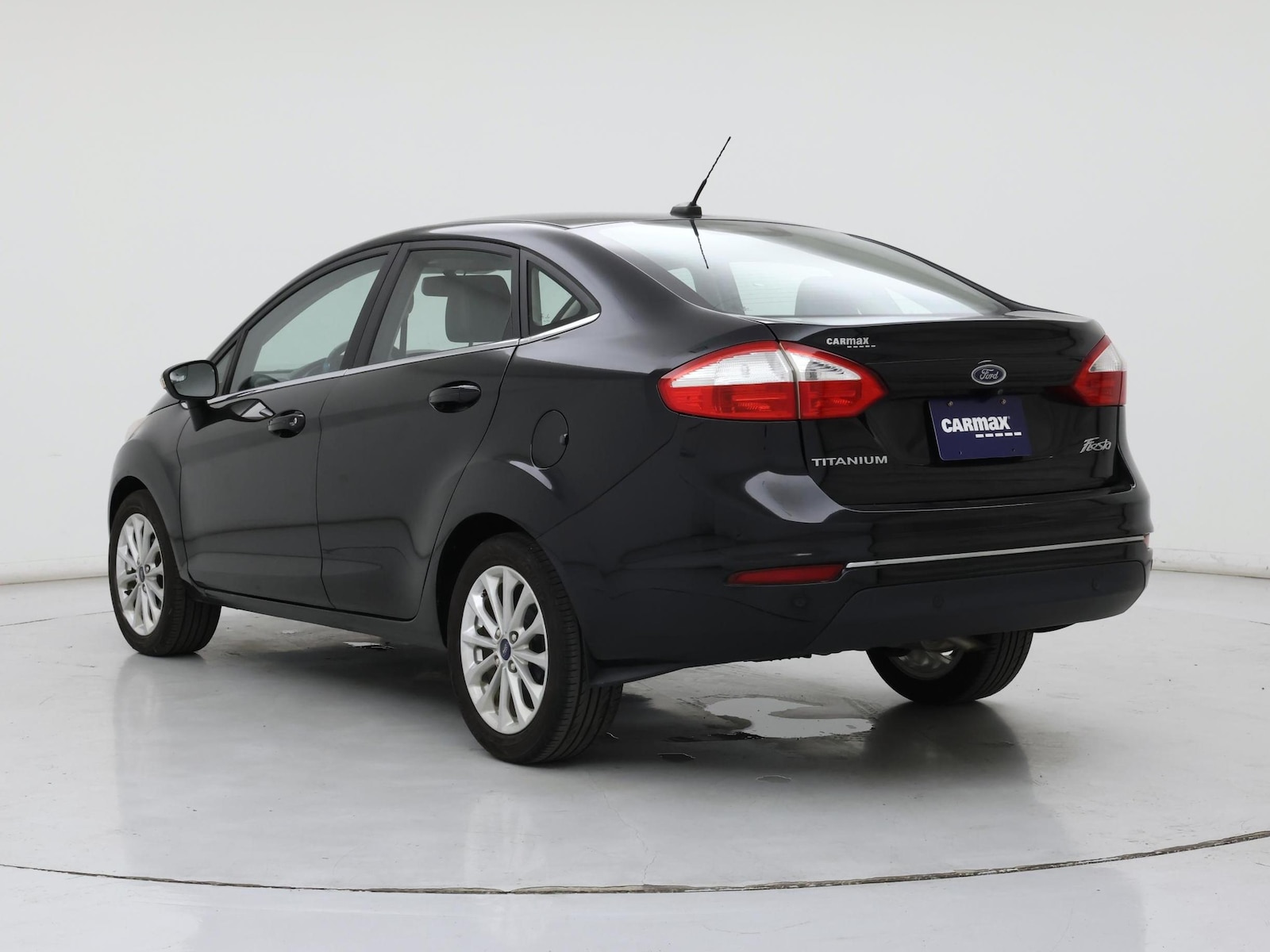 2018 Ford Fiesta Titanium - Photo 3