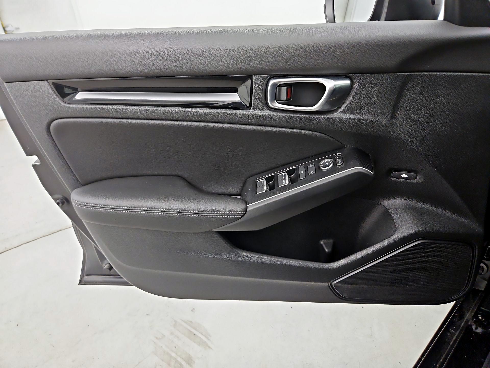 Thumbnail: 2025 Honda Civic - 12