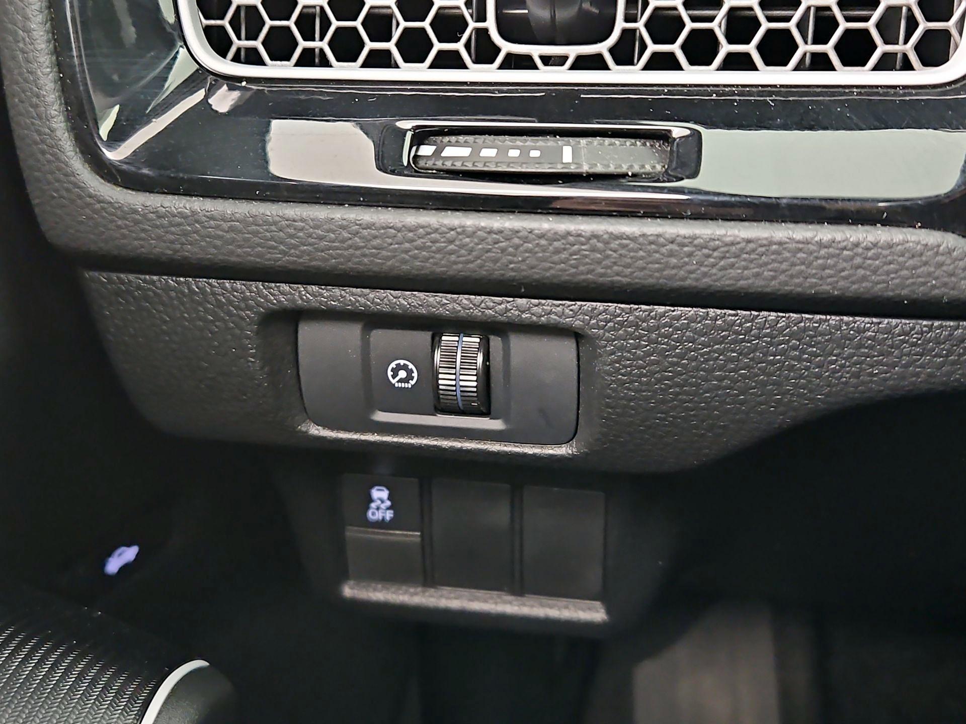 Thumbnail: 2025 Honda Civic - 13