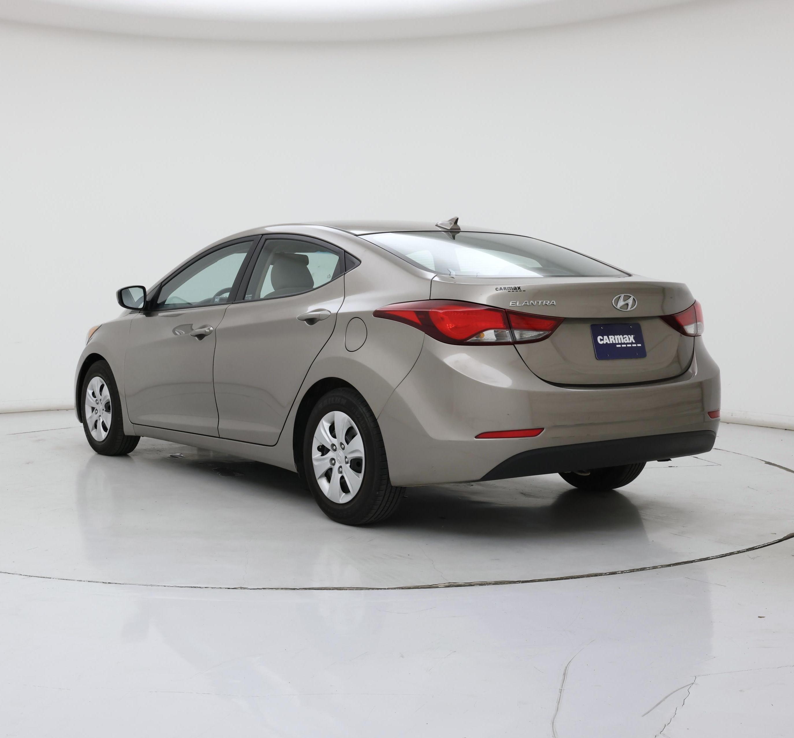 Thumbnail: 2016 Hyundai Elantra - 2