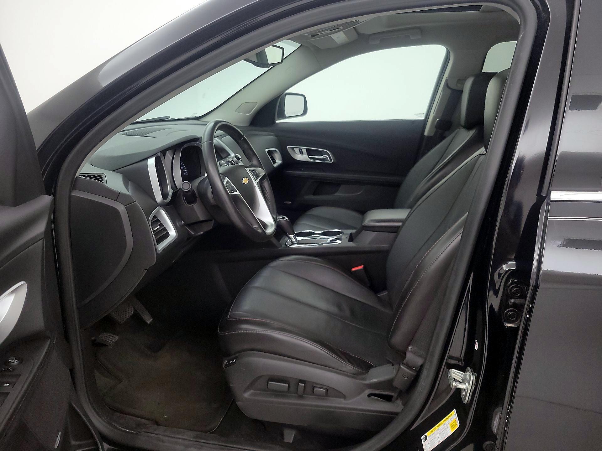 Thumbnail: 2017 Chevrolet Equinox - 11