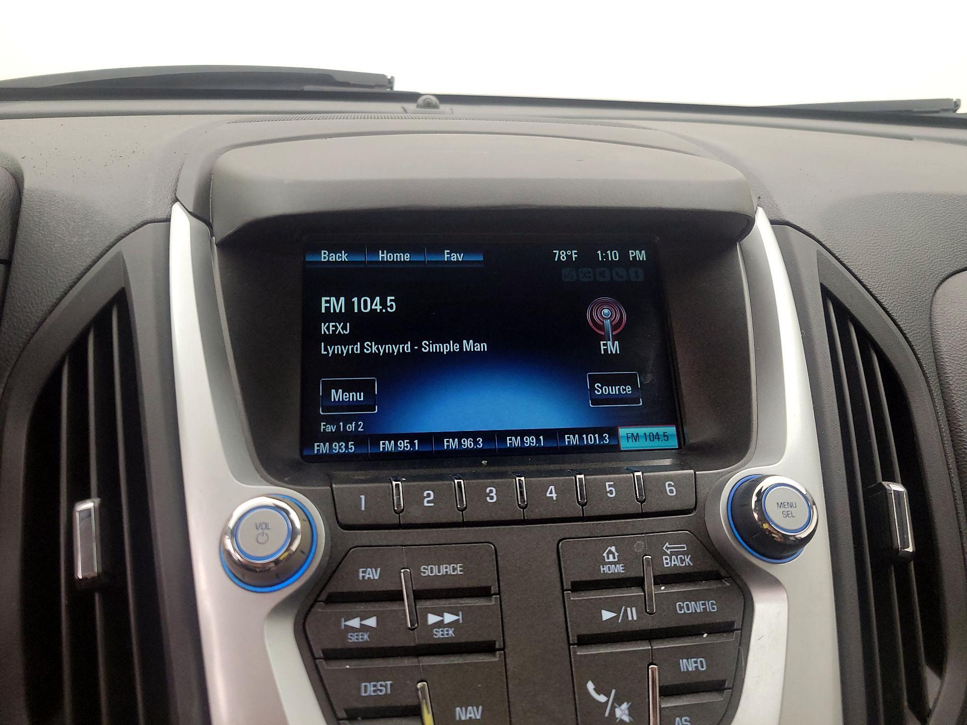 Thumbnail: 2017 Chevrolet Equinox - 15