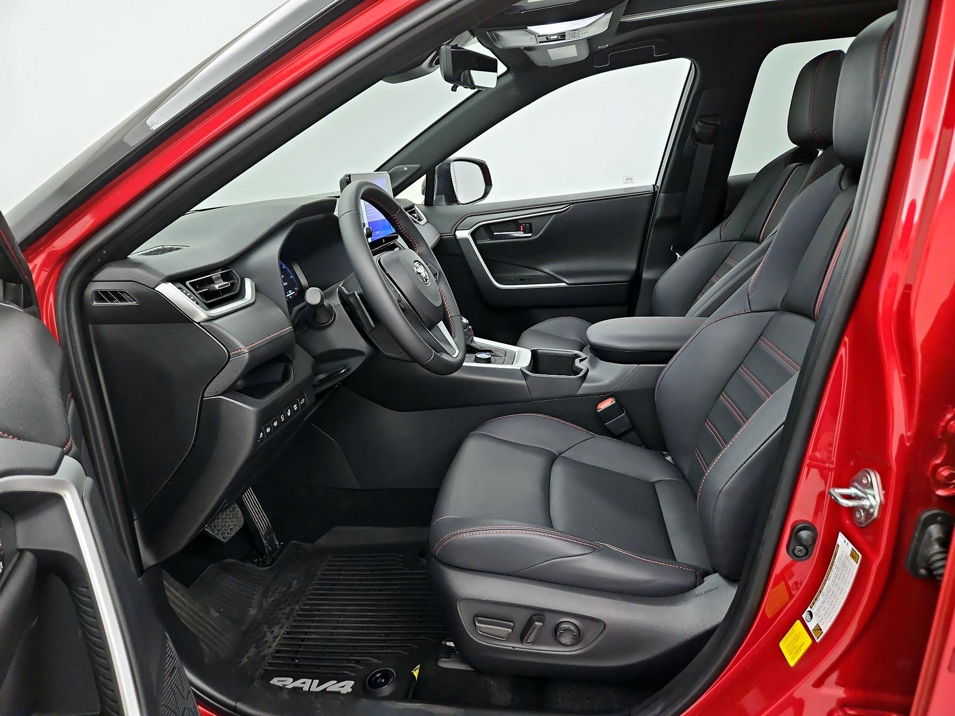 Thumbnail: 2024 Toyota RAV4 - 11