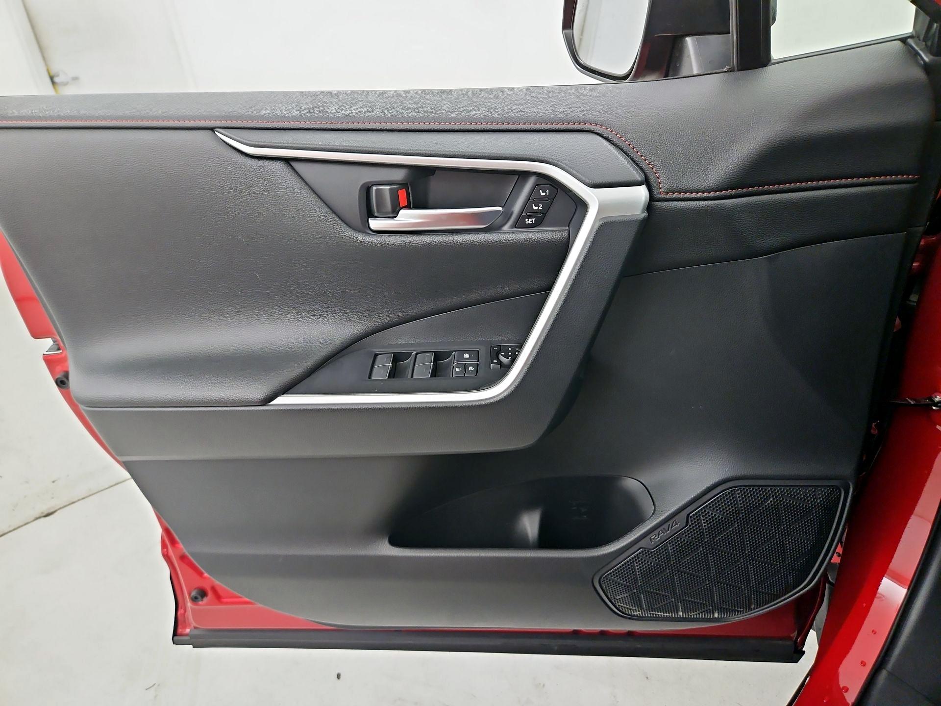 Thumbnail: 2024 Toyota RAV4 - 12