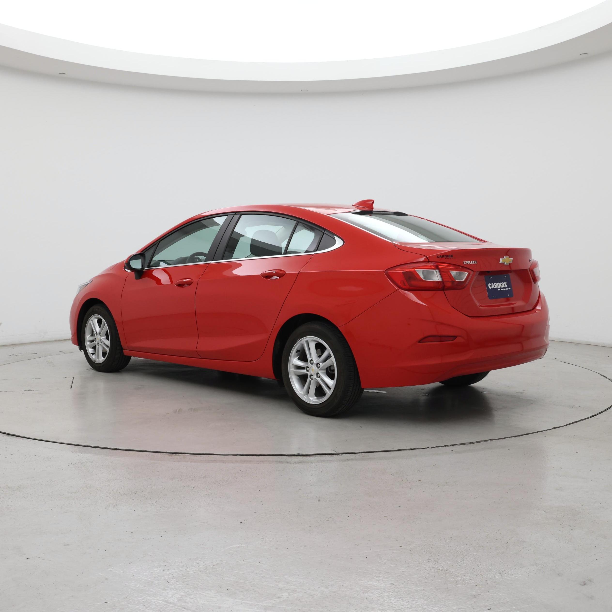 Thumbnail: 2017 Chevrolet Cruze - 2