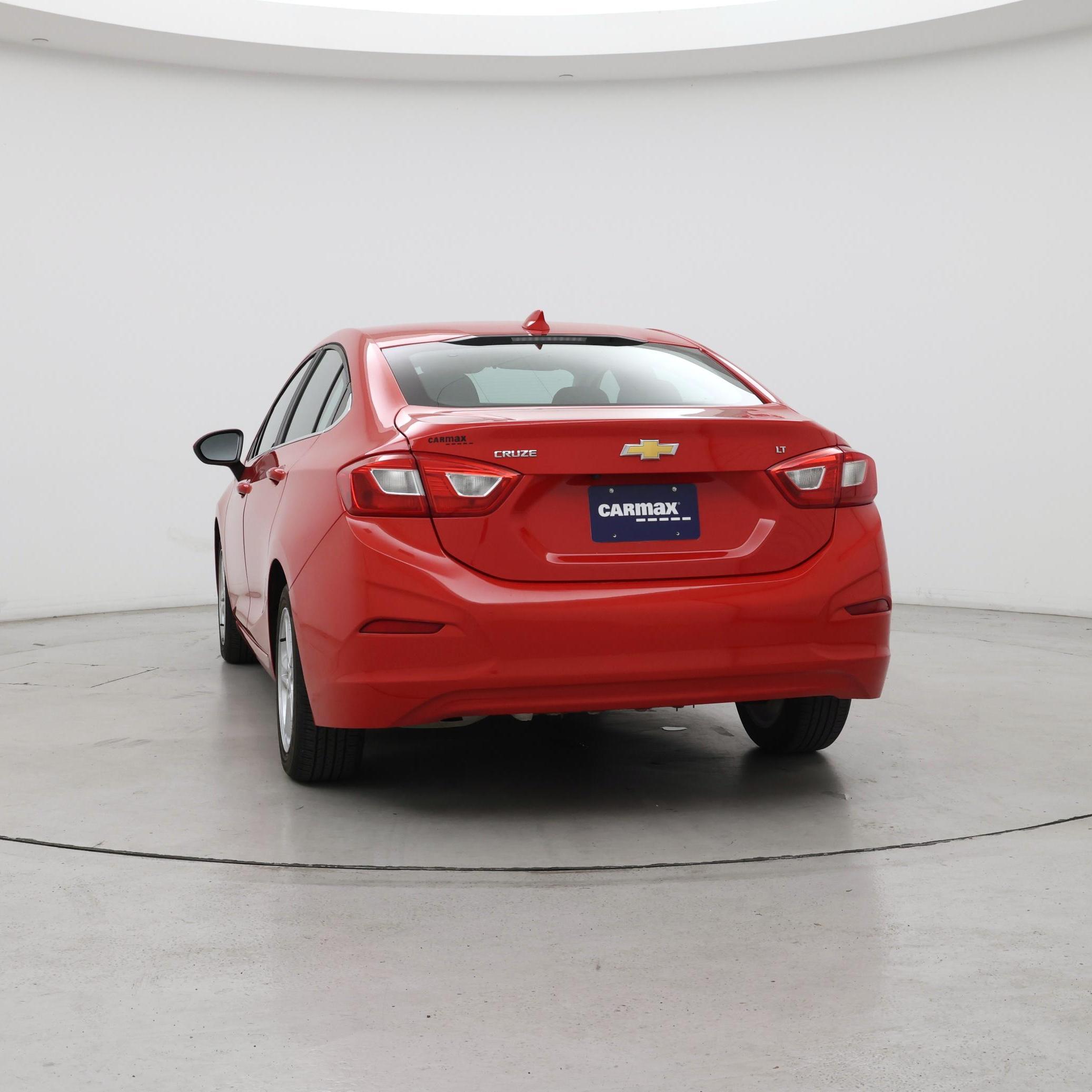 Thumbnail: 2017 Chevrolet Cruze - 6