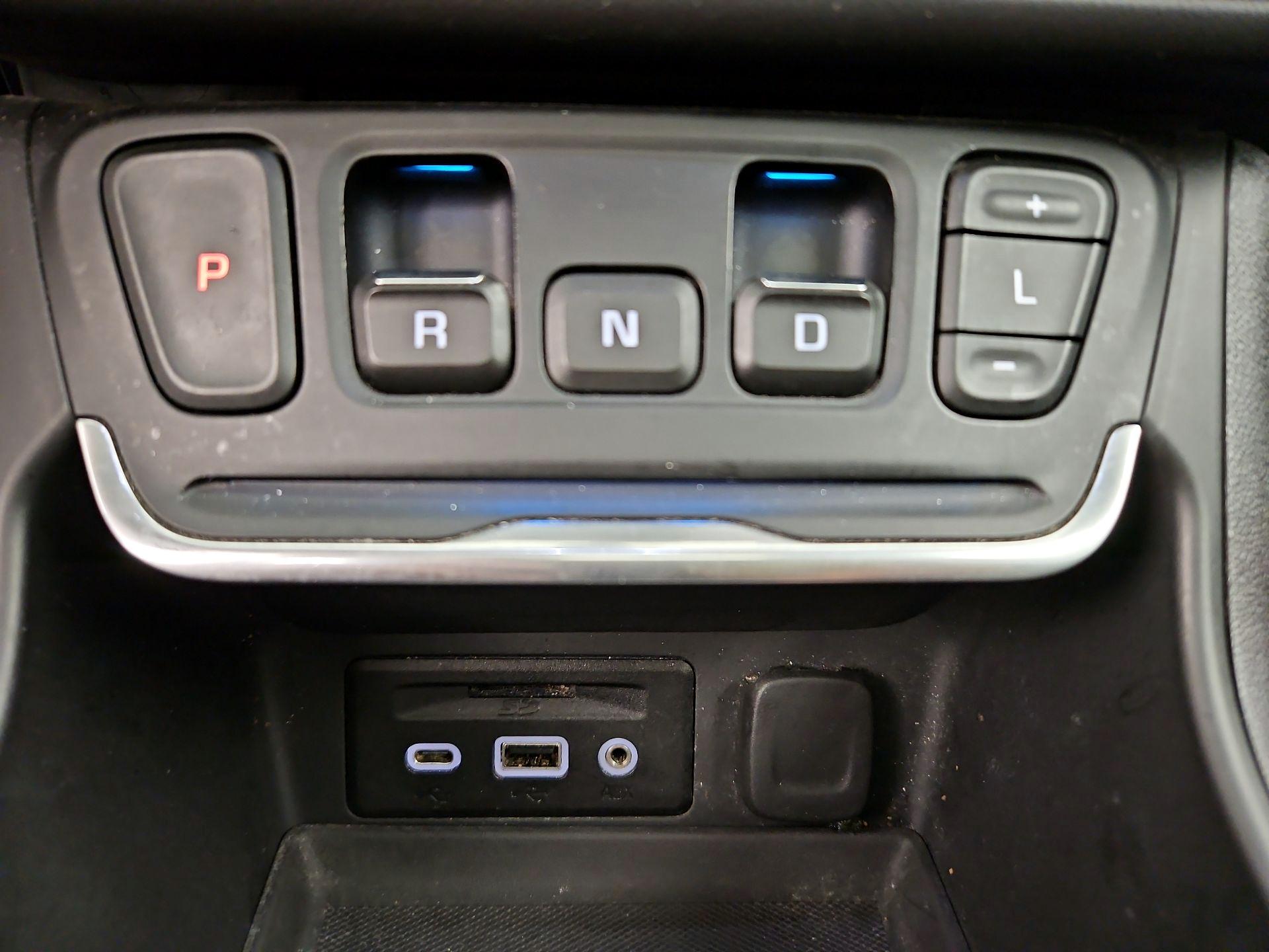 Thumbnail: 2019 GMC Terrain - 17