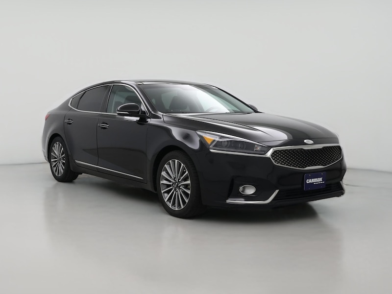 2017 Kia Cadenza Premium -
                  Saint Louis, MO