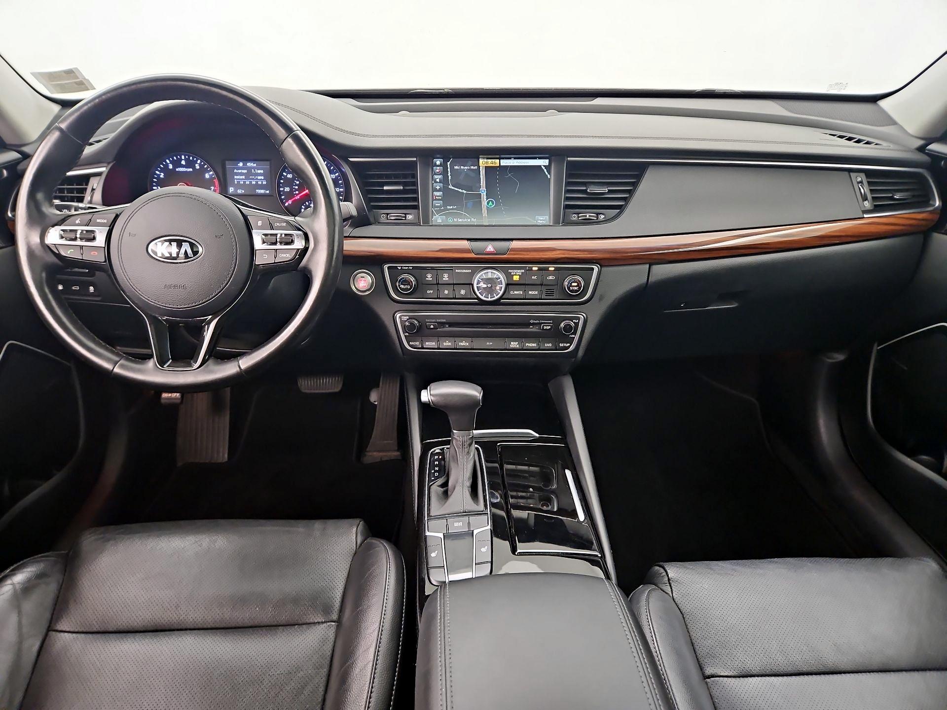Thumbnail: 2017 Kia Cadenza - 9