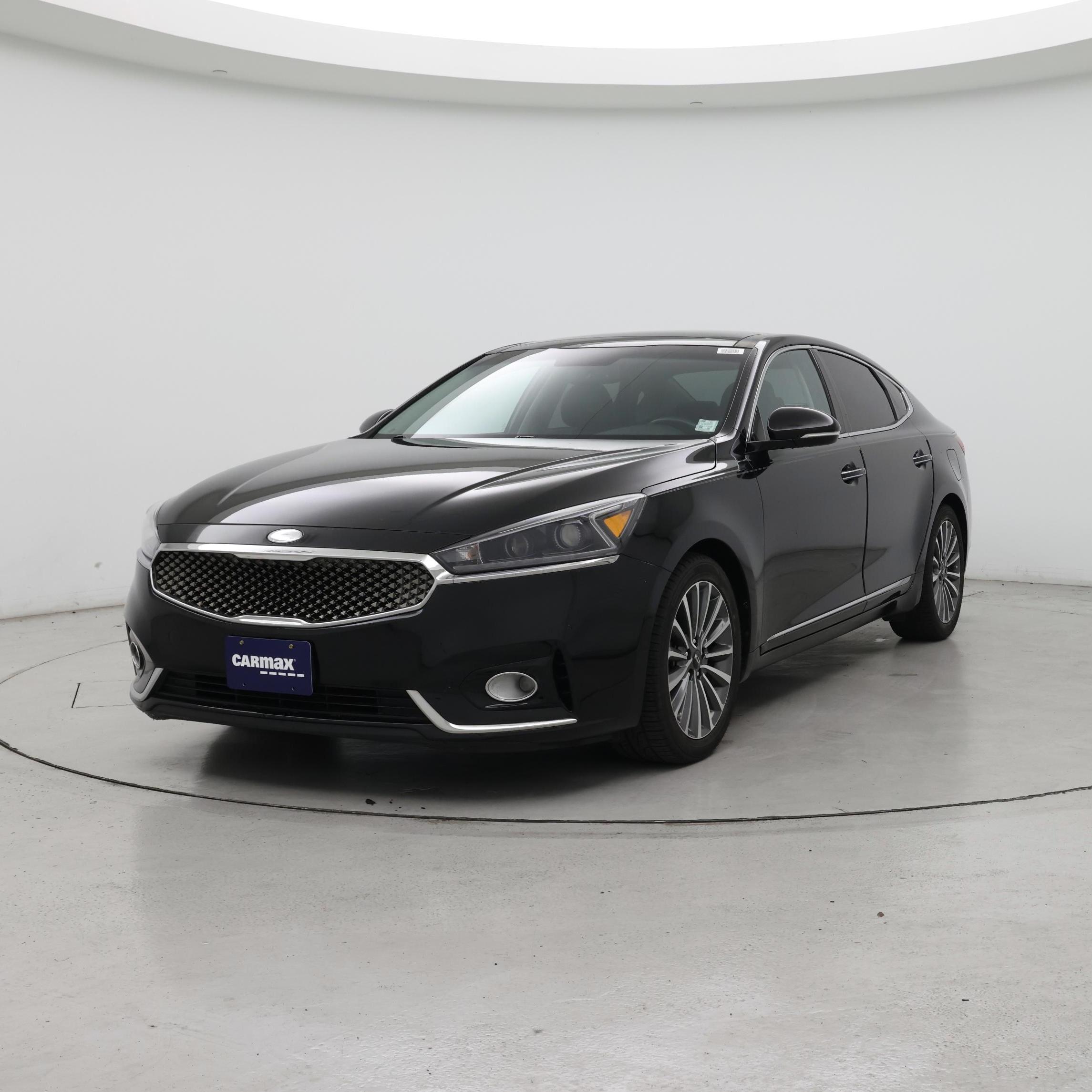 Thumbnail: 2017 Kia Cadenza - 4