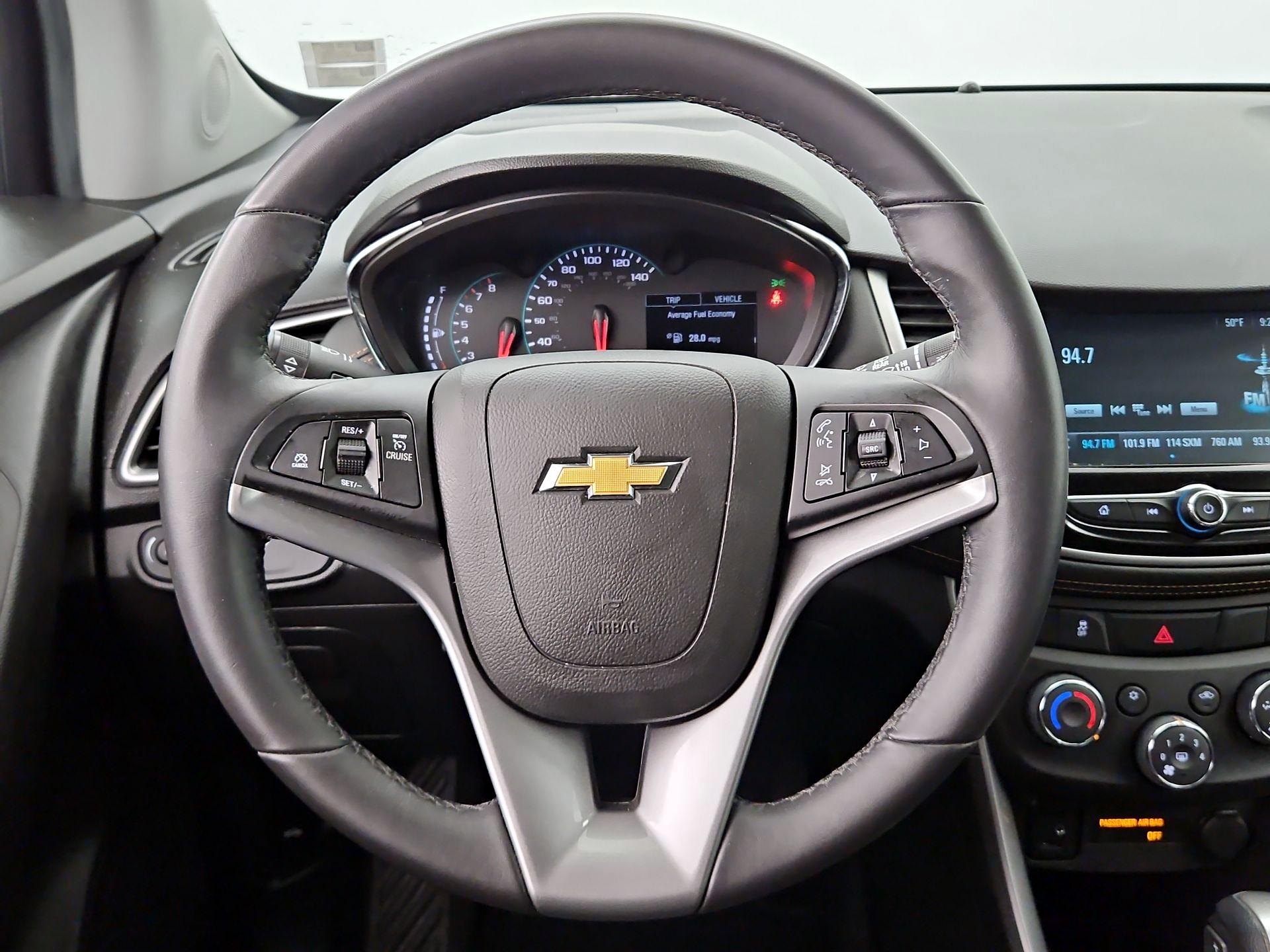 Thumbnail: 2017 Chevrolet Trax - 10