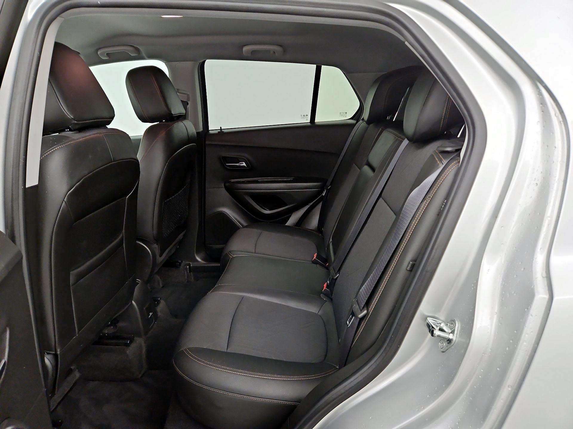 Thumbnail: 2017 Chevrolet Trax - 19