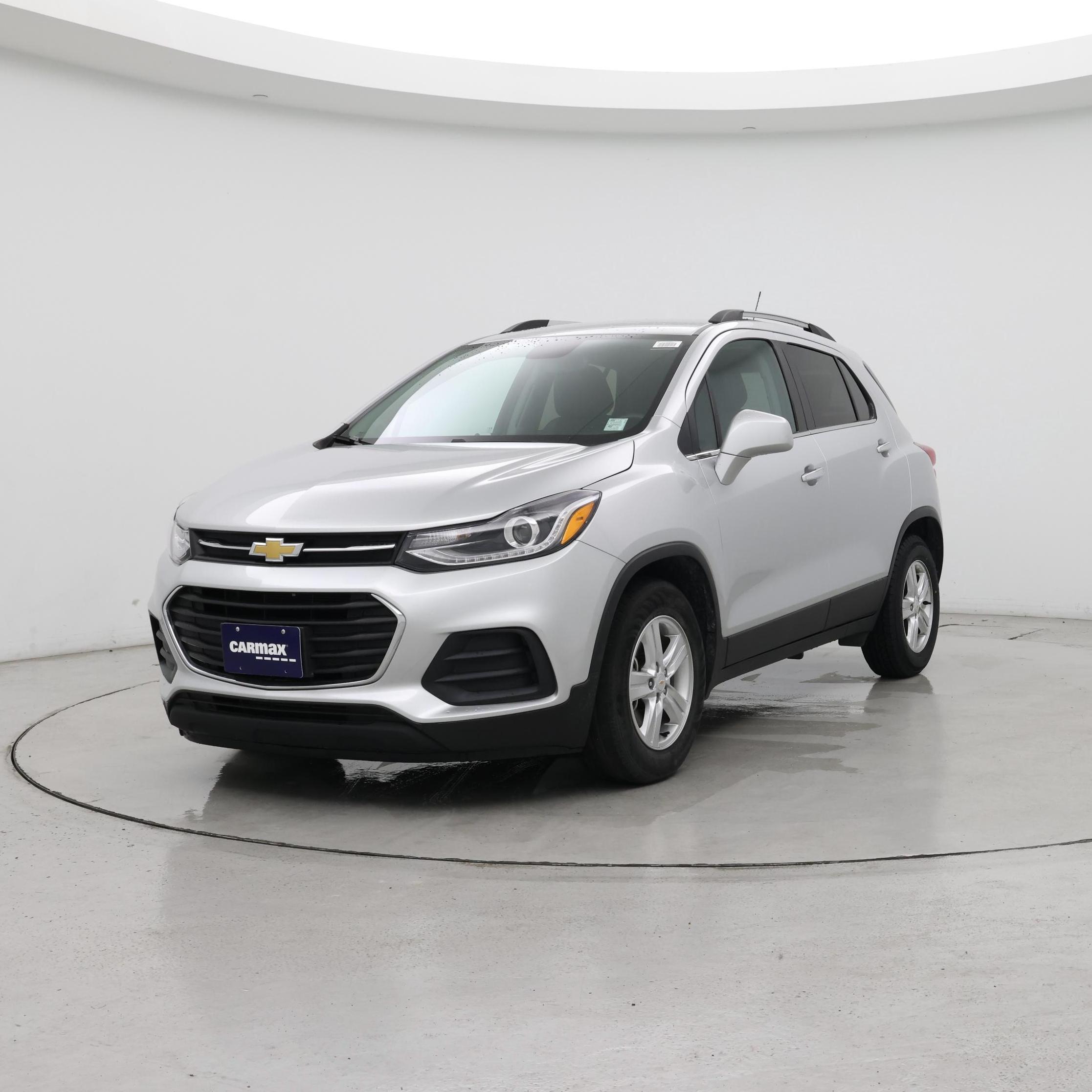 Thumbnail: 2017 Chevrolet Trax - 4