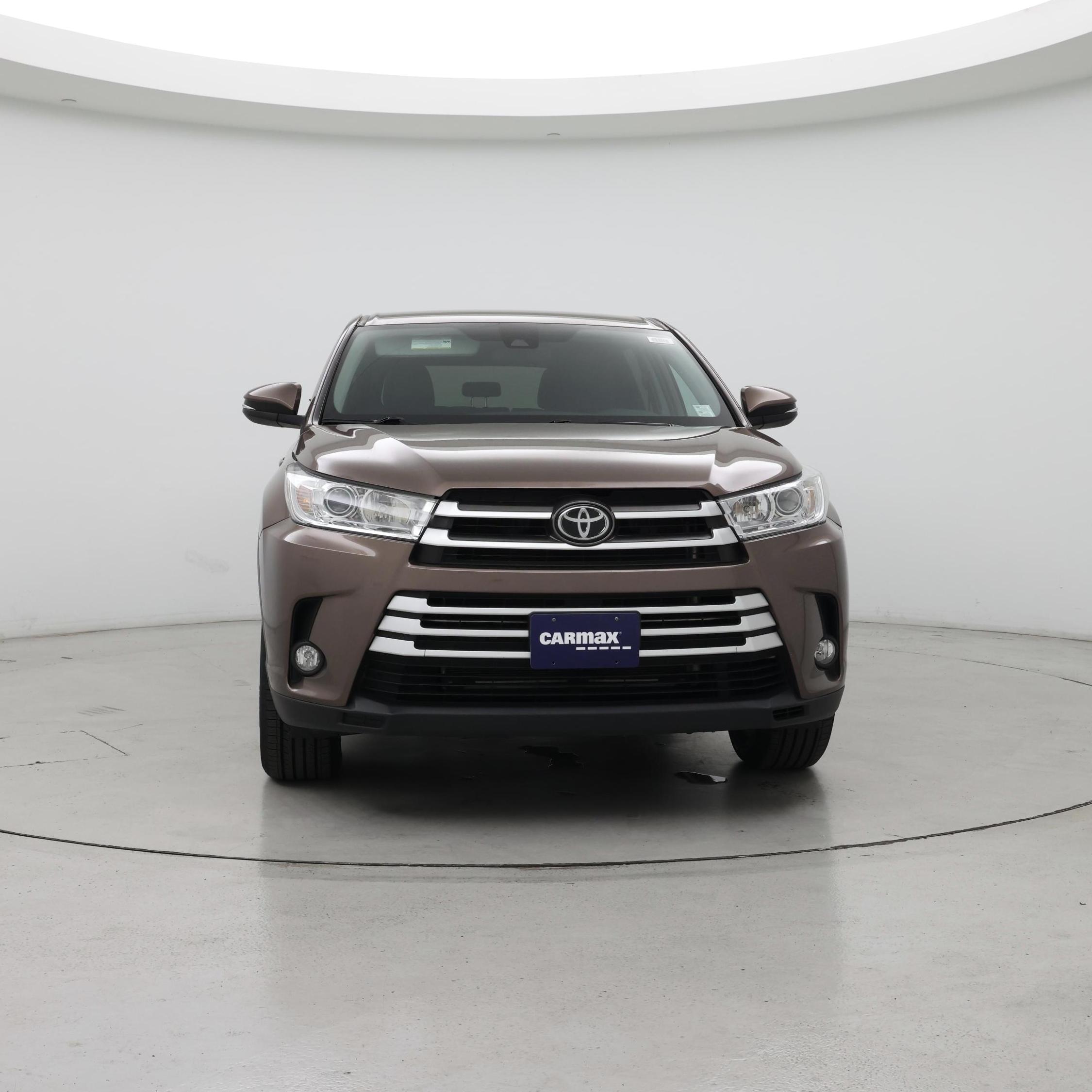 Thumbnail: 2019 Toyota Highlander - 5