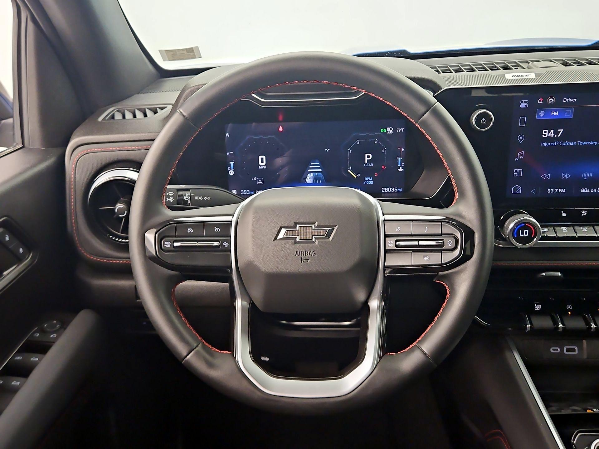 Thumbnail: 2024 Chevrolet Colorado - 10