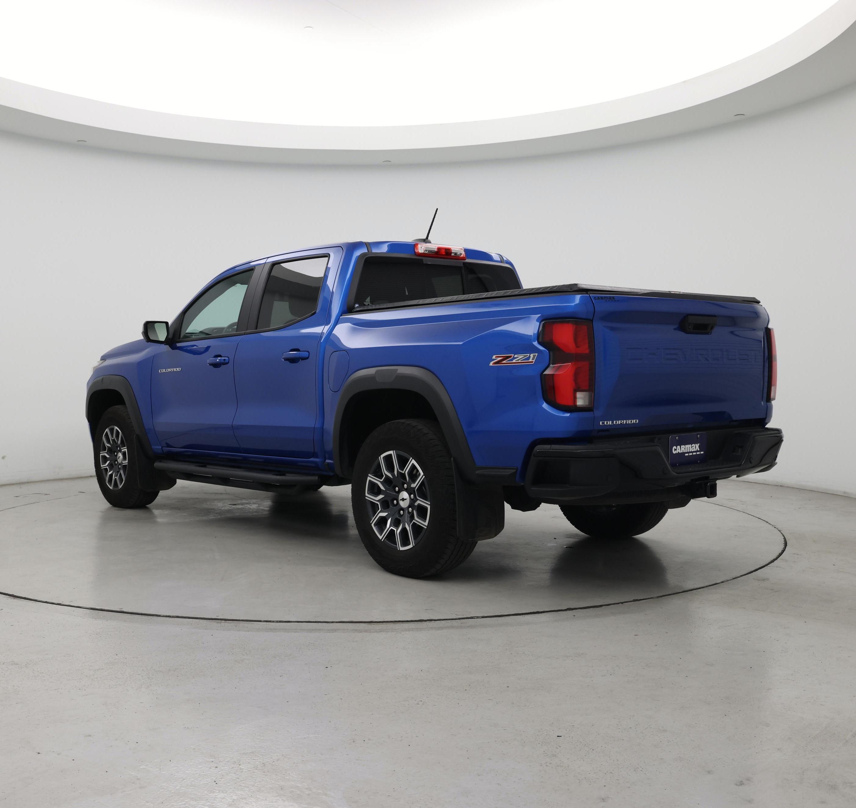 Thumbnail: 2024 Chevrolet Colorado - 2