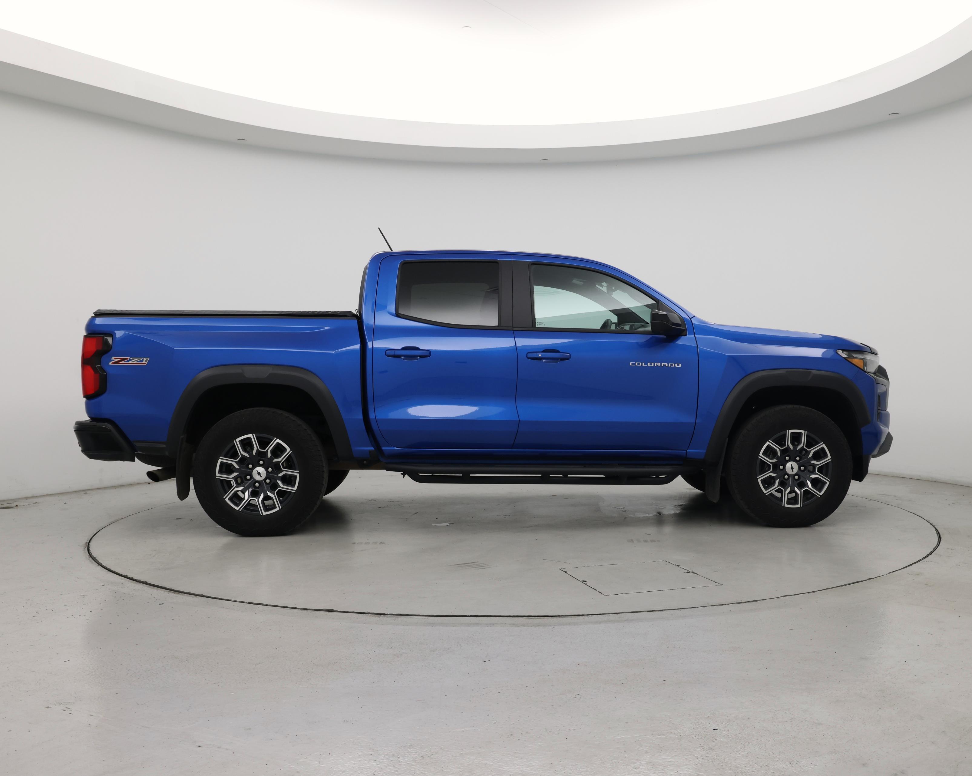 Thumbnail: 2024 Chevrolet Colorado - 7