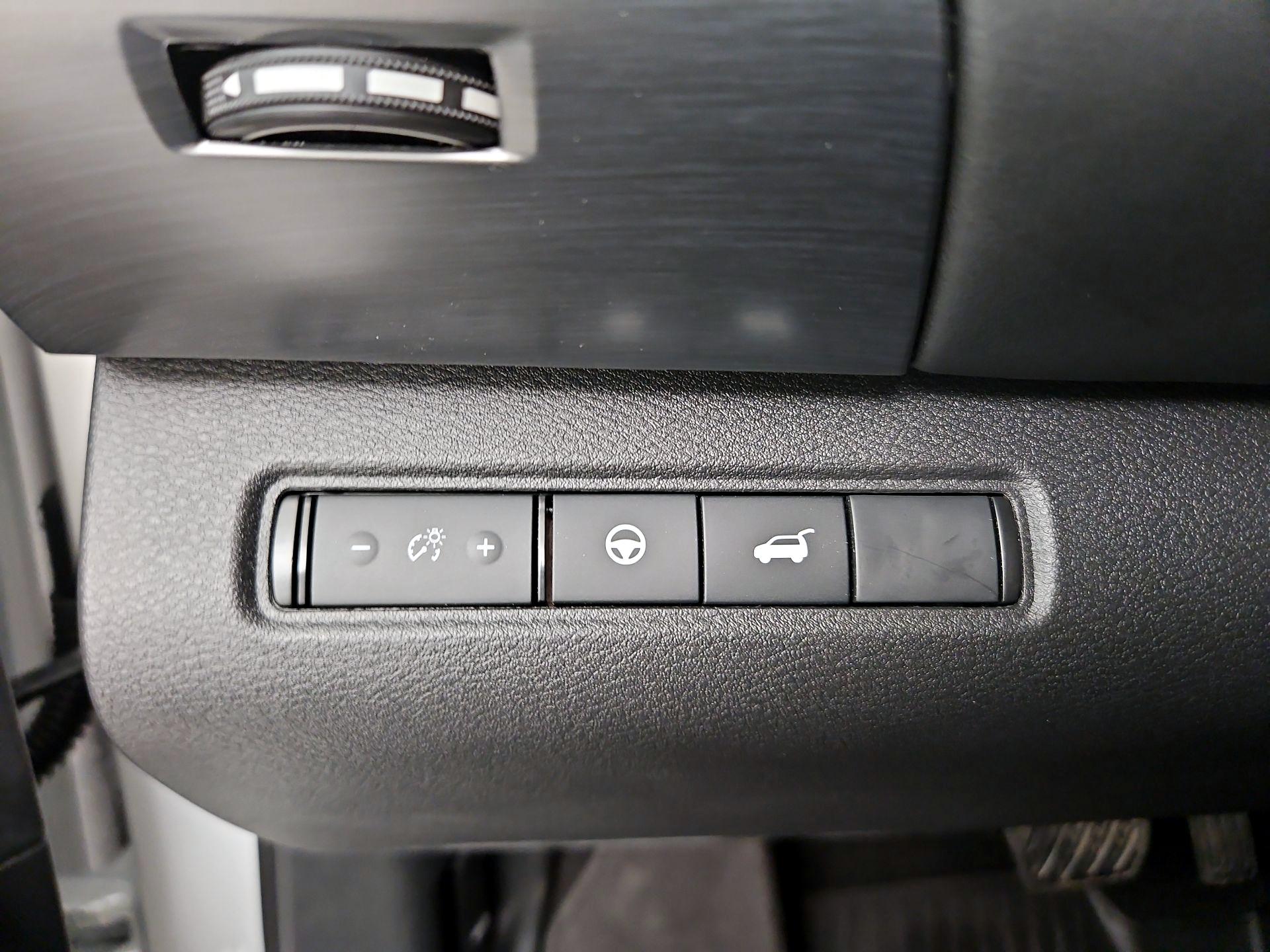 Thumbnail: 2025 Nissan Pathfinder - 13