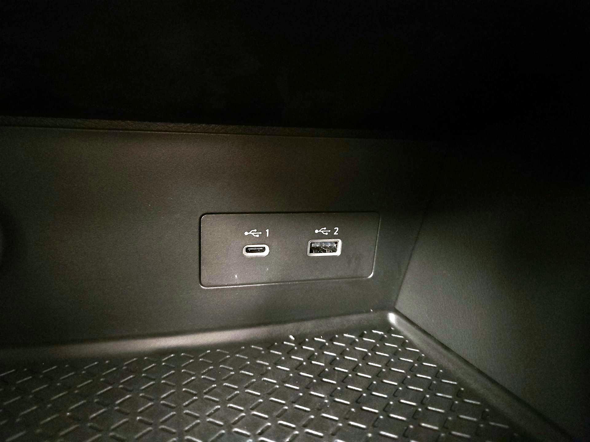 Thumbnail: 2025 Nissan Pathfinder - 18