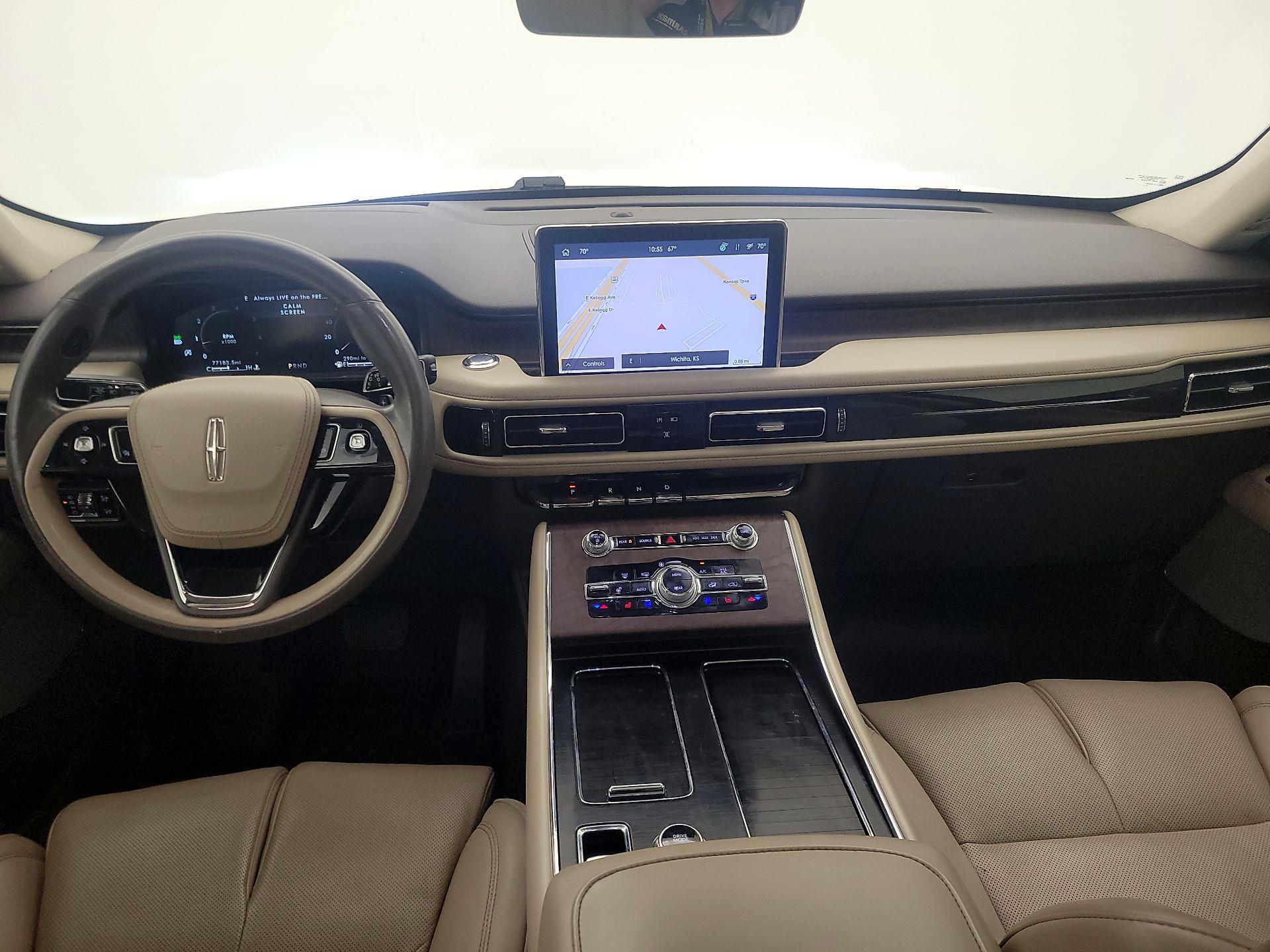 Thumbnail: 2021 Lincoln Aviator - 9