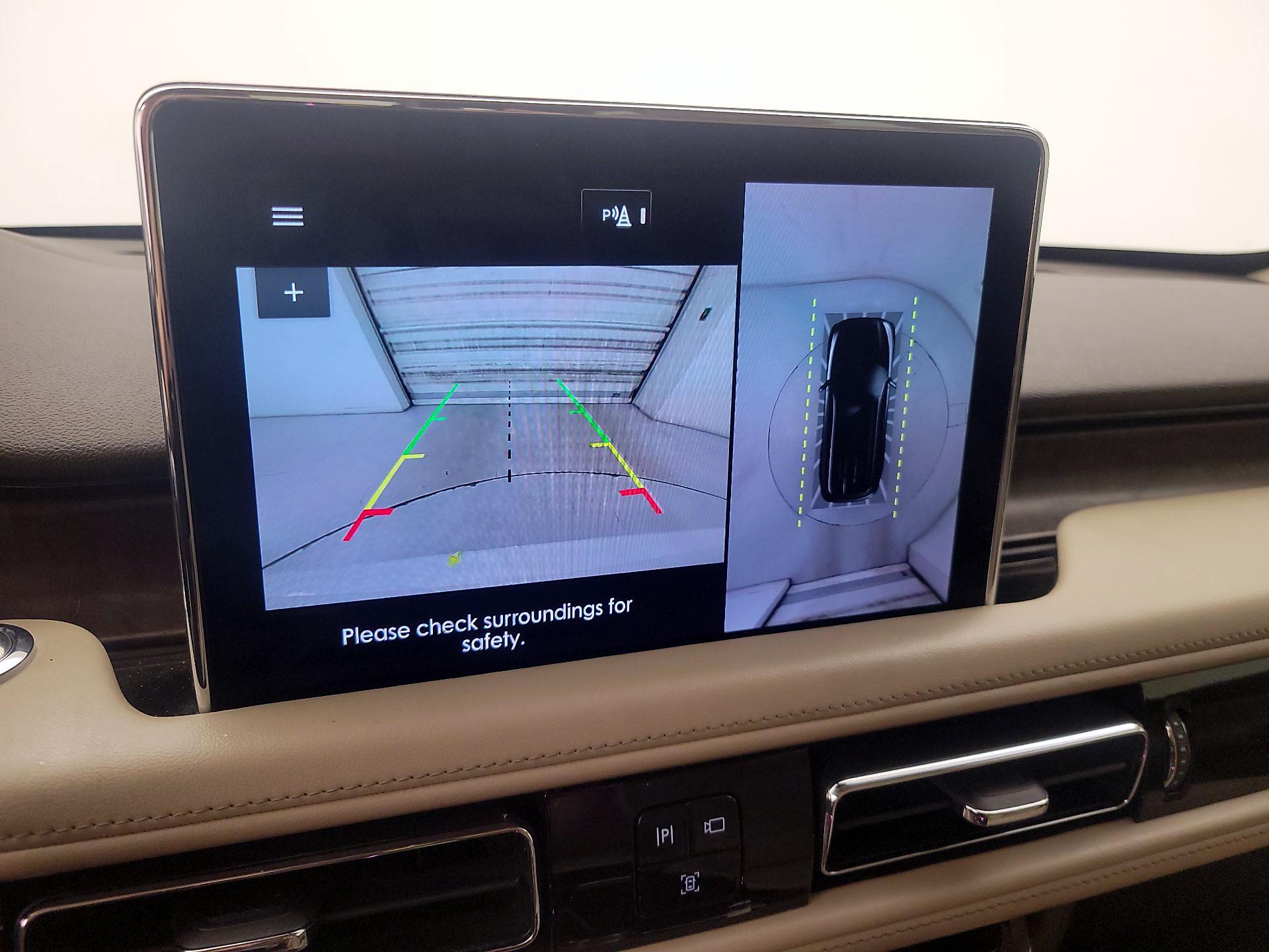 Thumbnail: 2021 Lincoln Aviator - 15