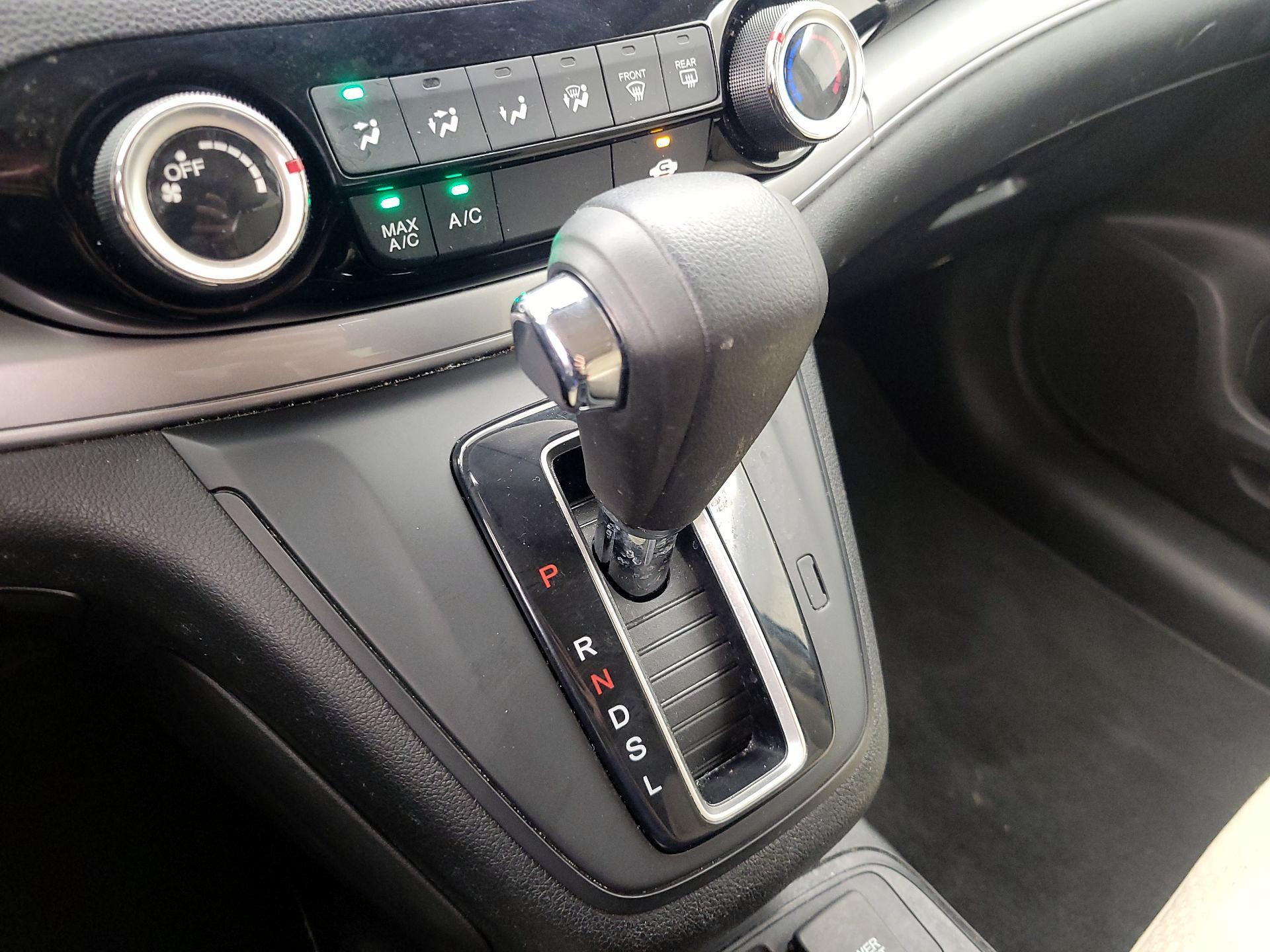 Thumbnail: 2015 Honda CR-V - 17