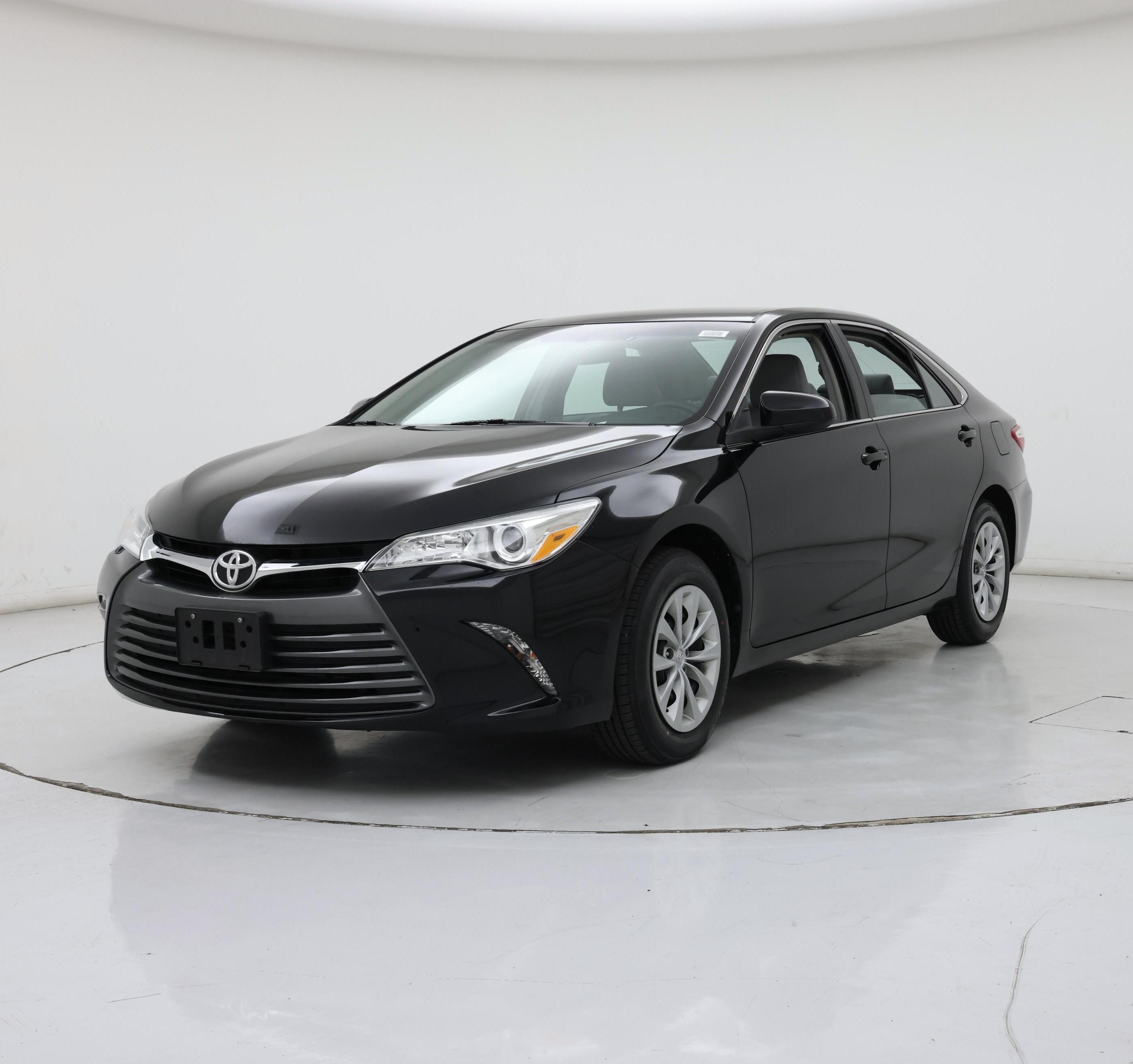 Thumbnail: 2017 Toyota Camry - 4