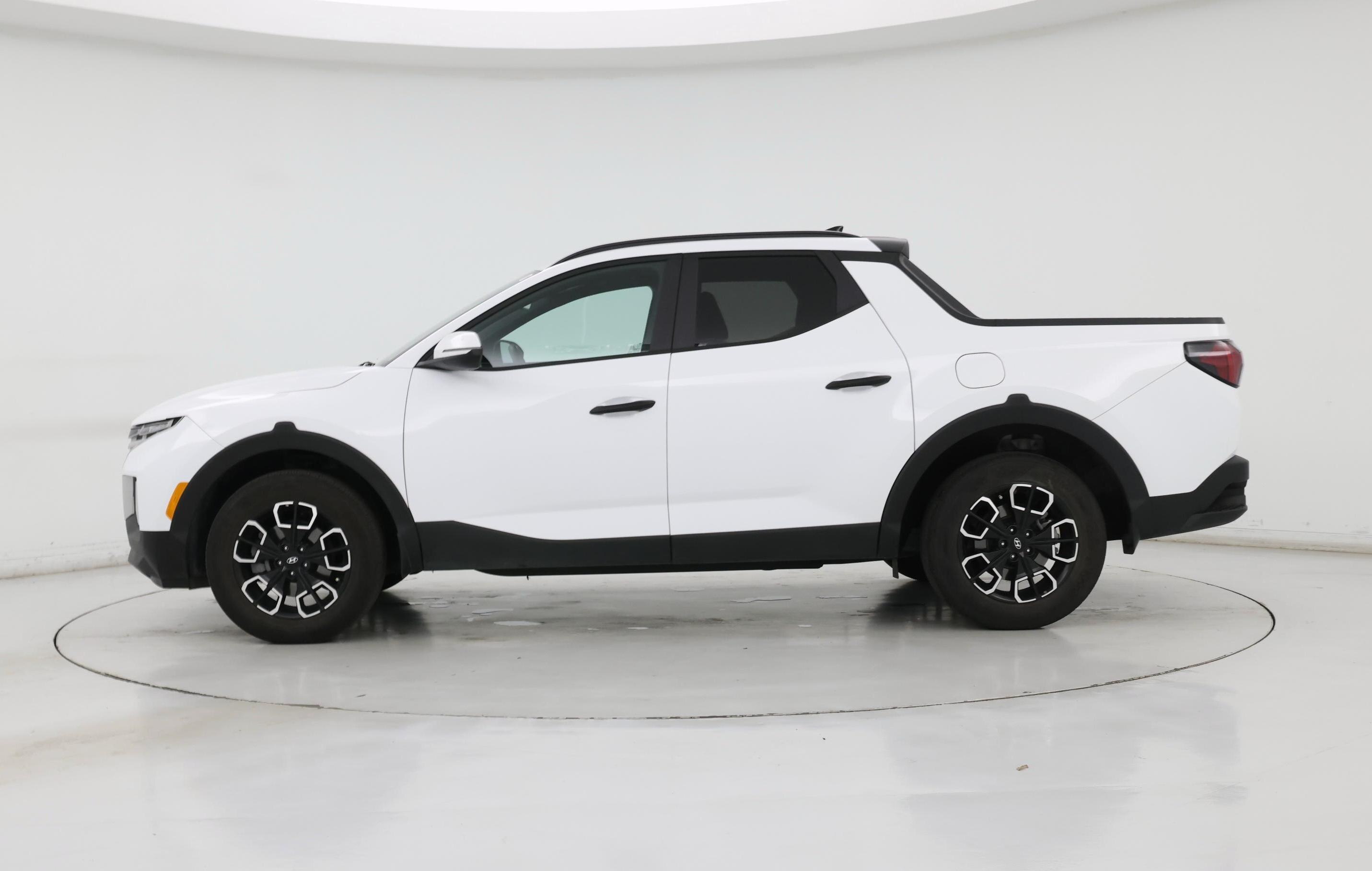 Thumbnail: 2022 Hyundai Santa Cruz - 3