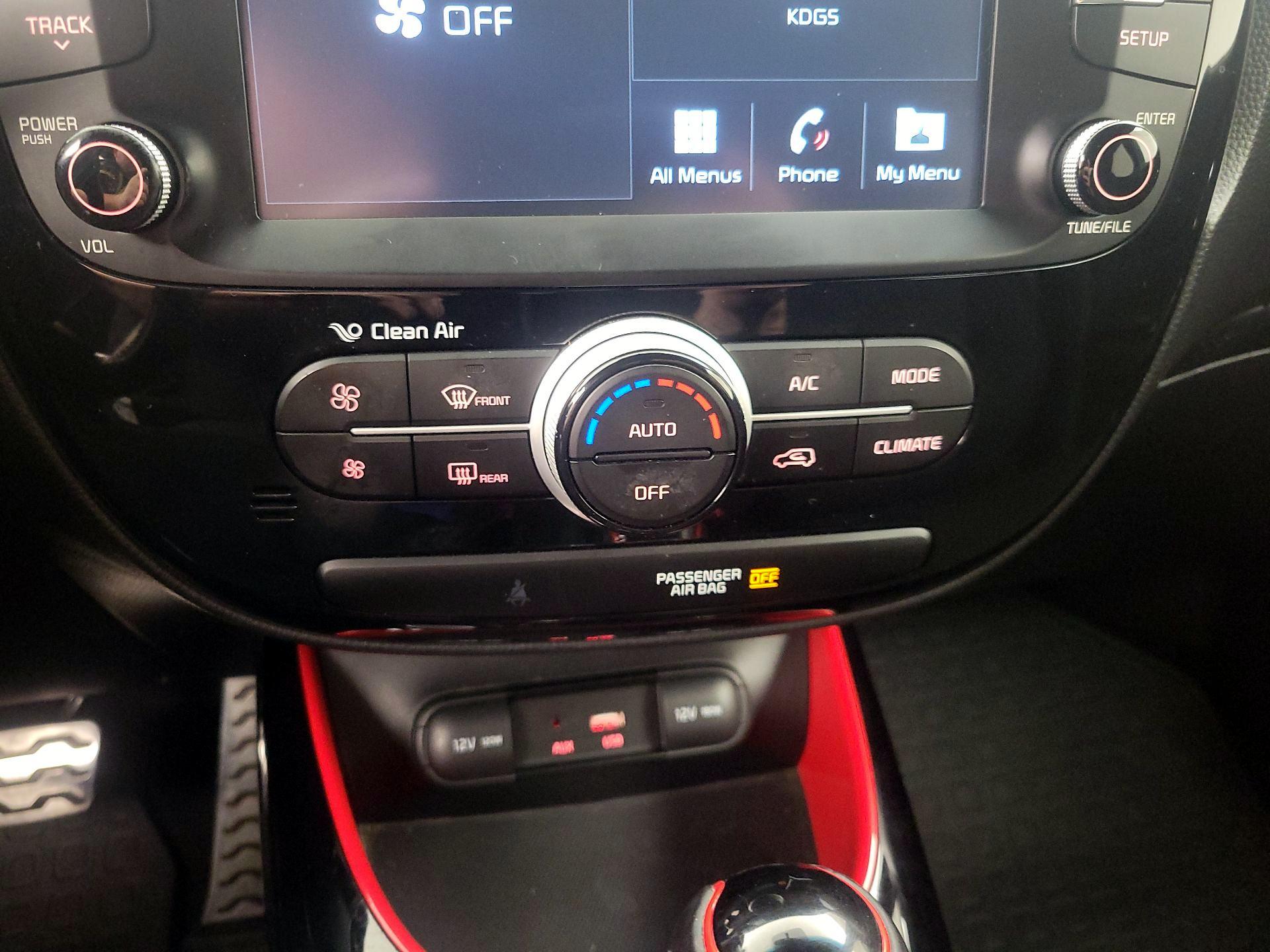 Thumbnail: 2018 Kia Soul - 16