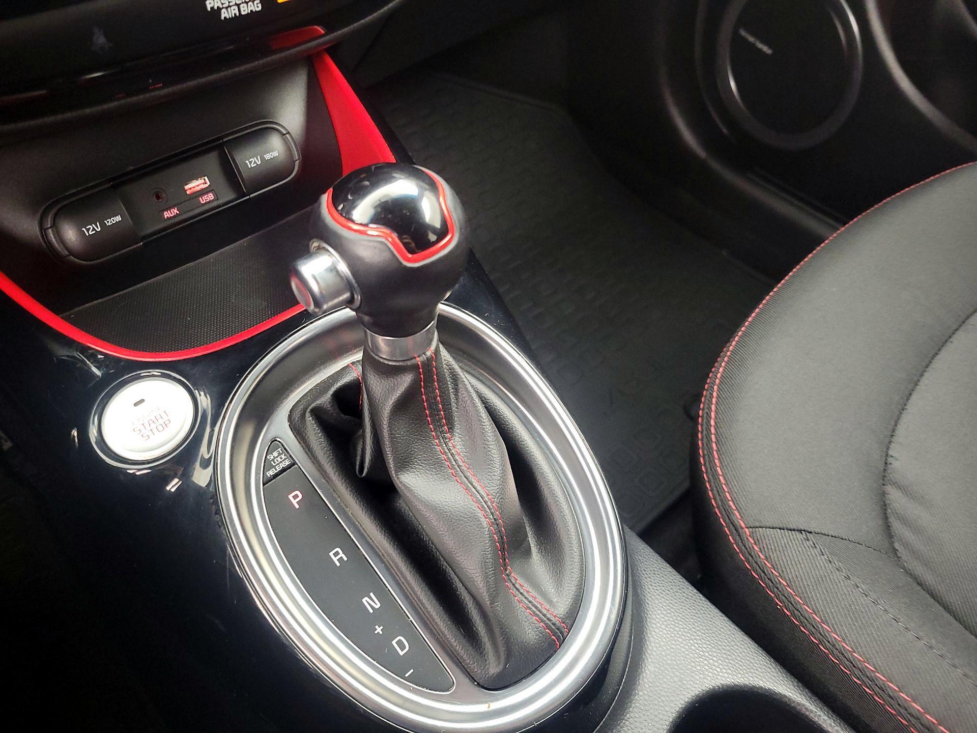 Thumbnail: 2018 Kia Soul - 17