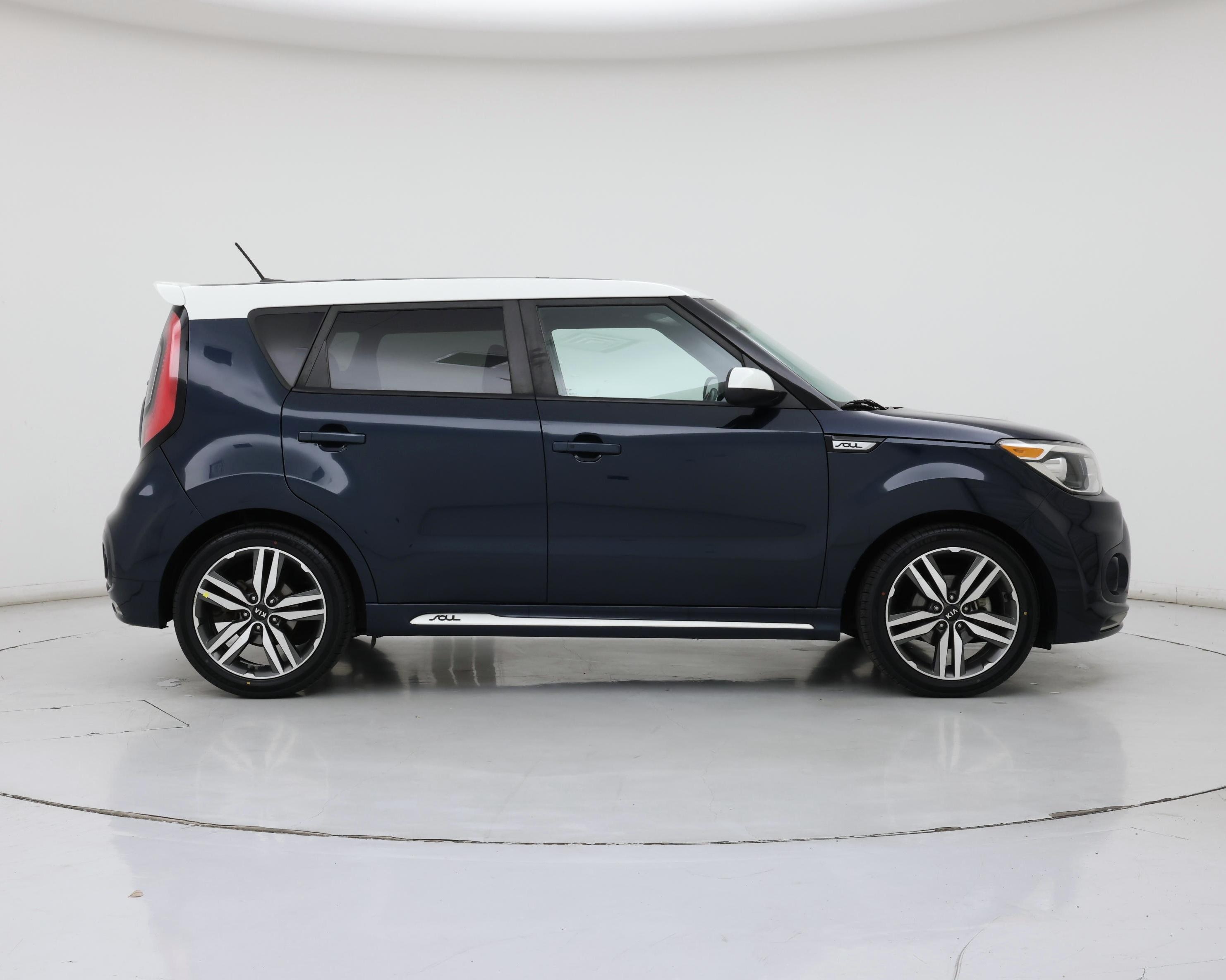 Thumbnail: 2018 Kia Soul - 7