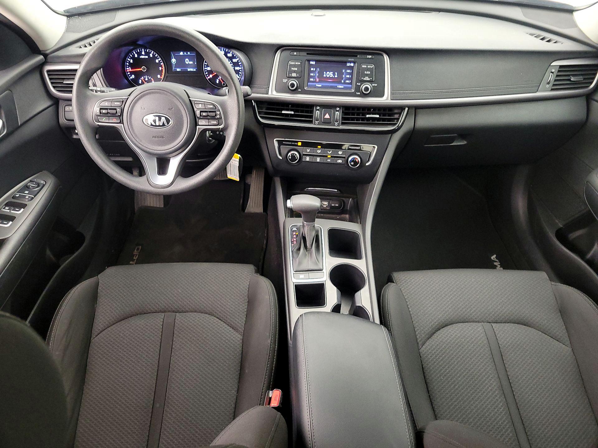 Thumbnail: 2017 Kia Optima - 9