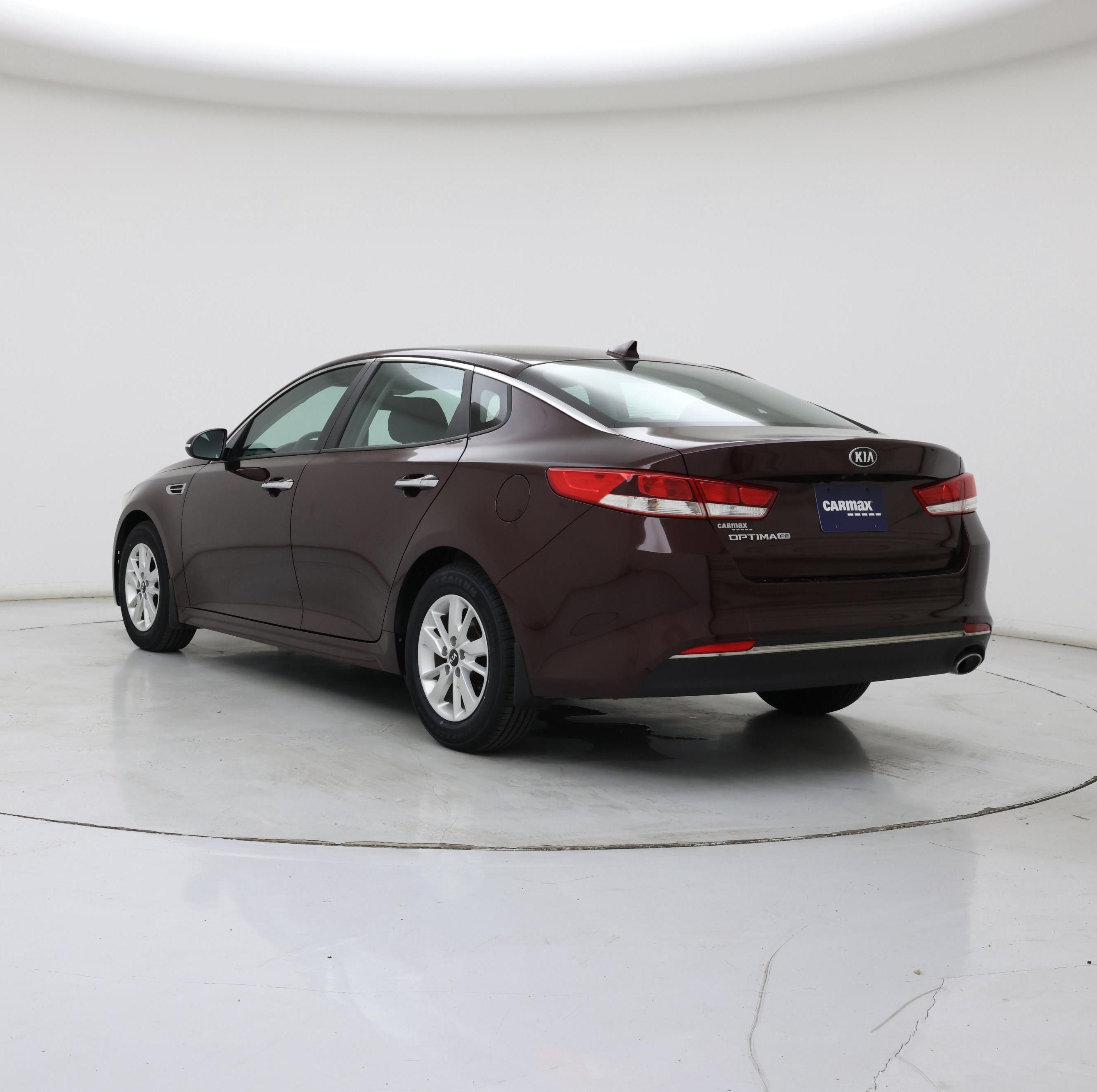 Thumbnail: 2017 Kia Optima - 2