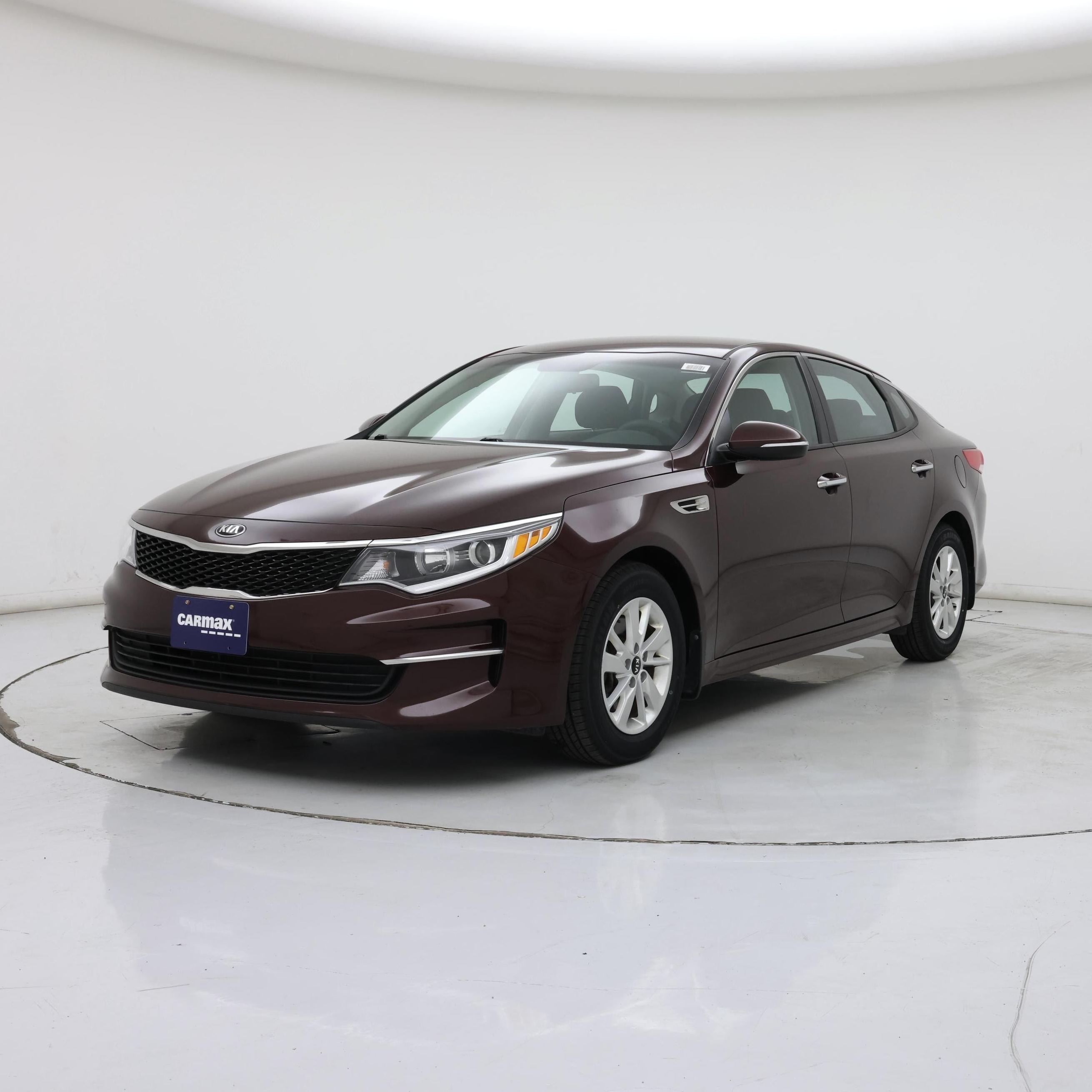 Thumbnail: 2017 Kia Optima - 4
