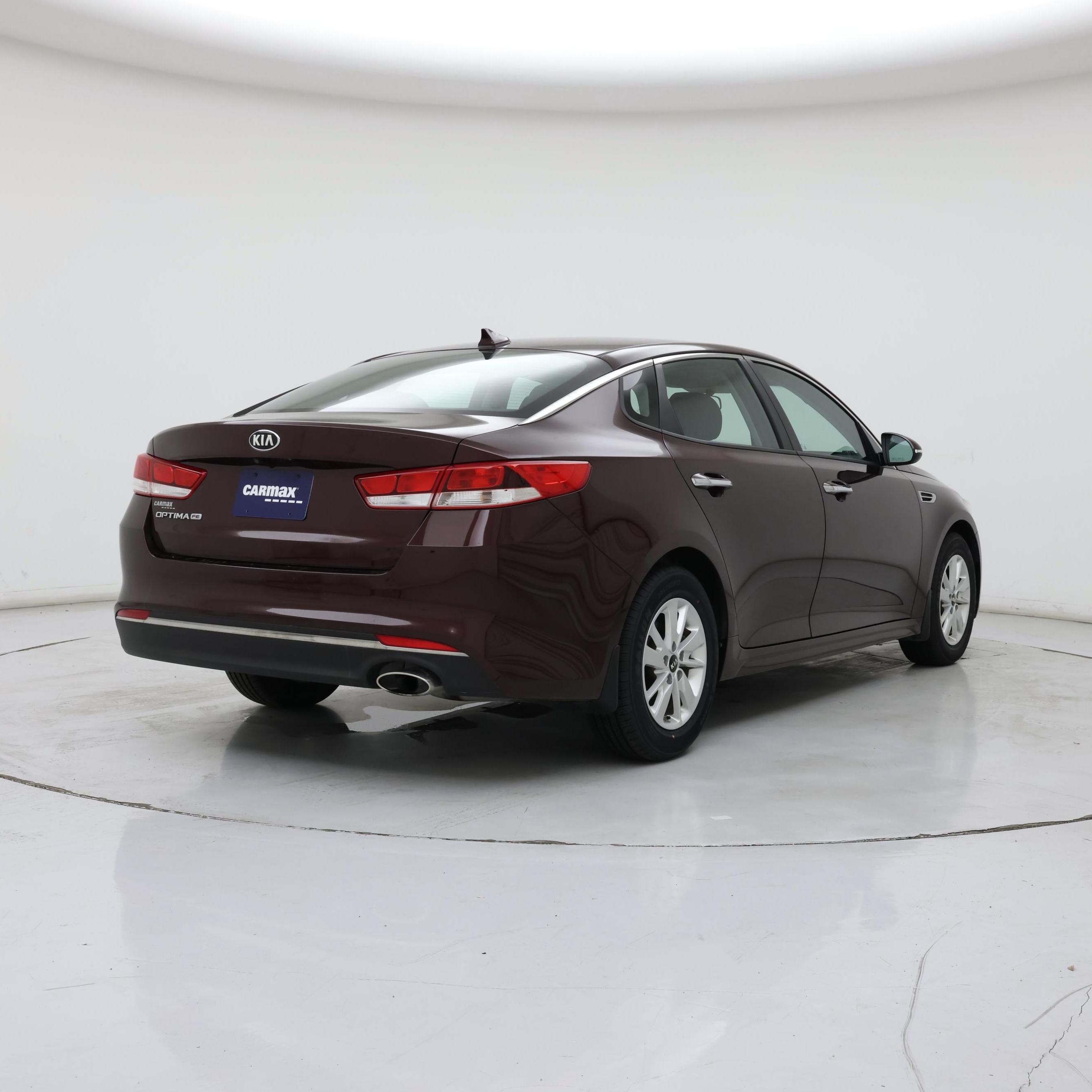 Thumbnail: 2017 Kia Optima - 8