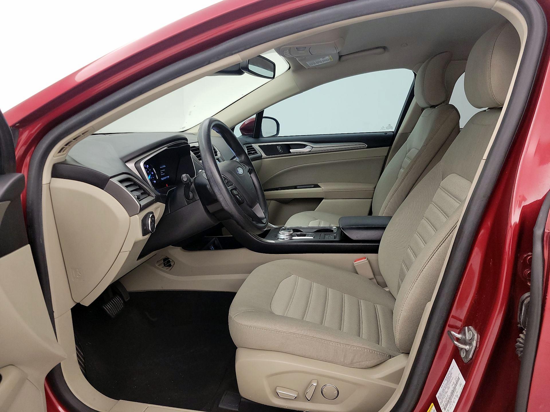 Thumbnail: 2019 Ford Fusion - 11