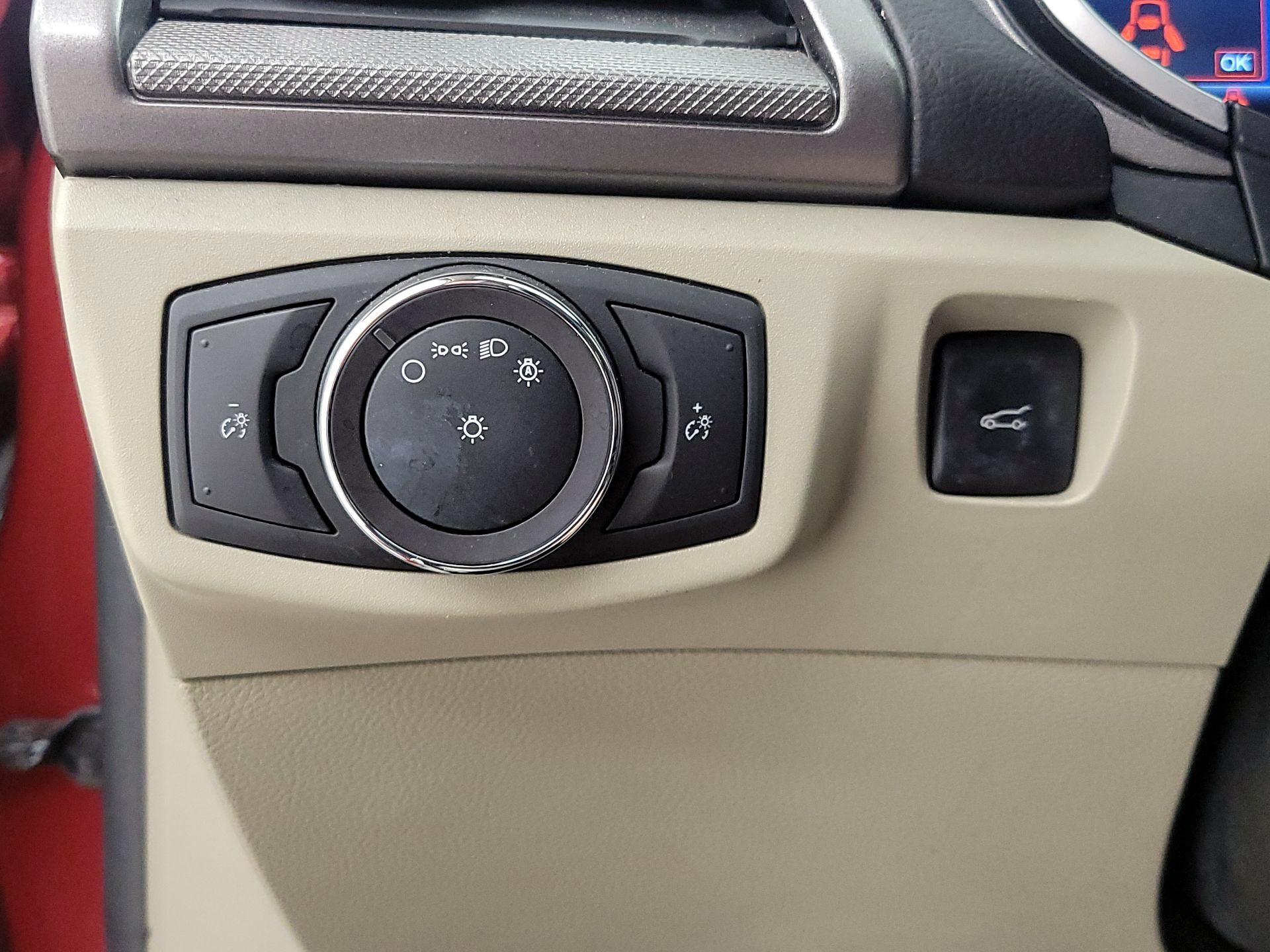 Thumbnail: 2019 Ford Fusion - 13
