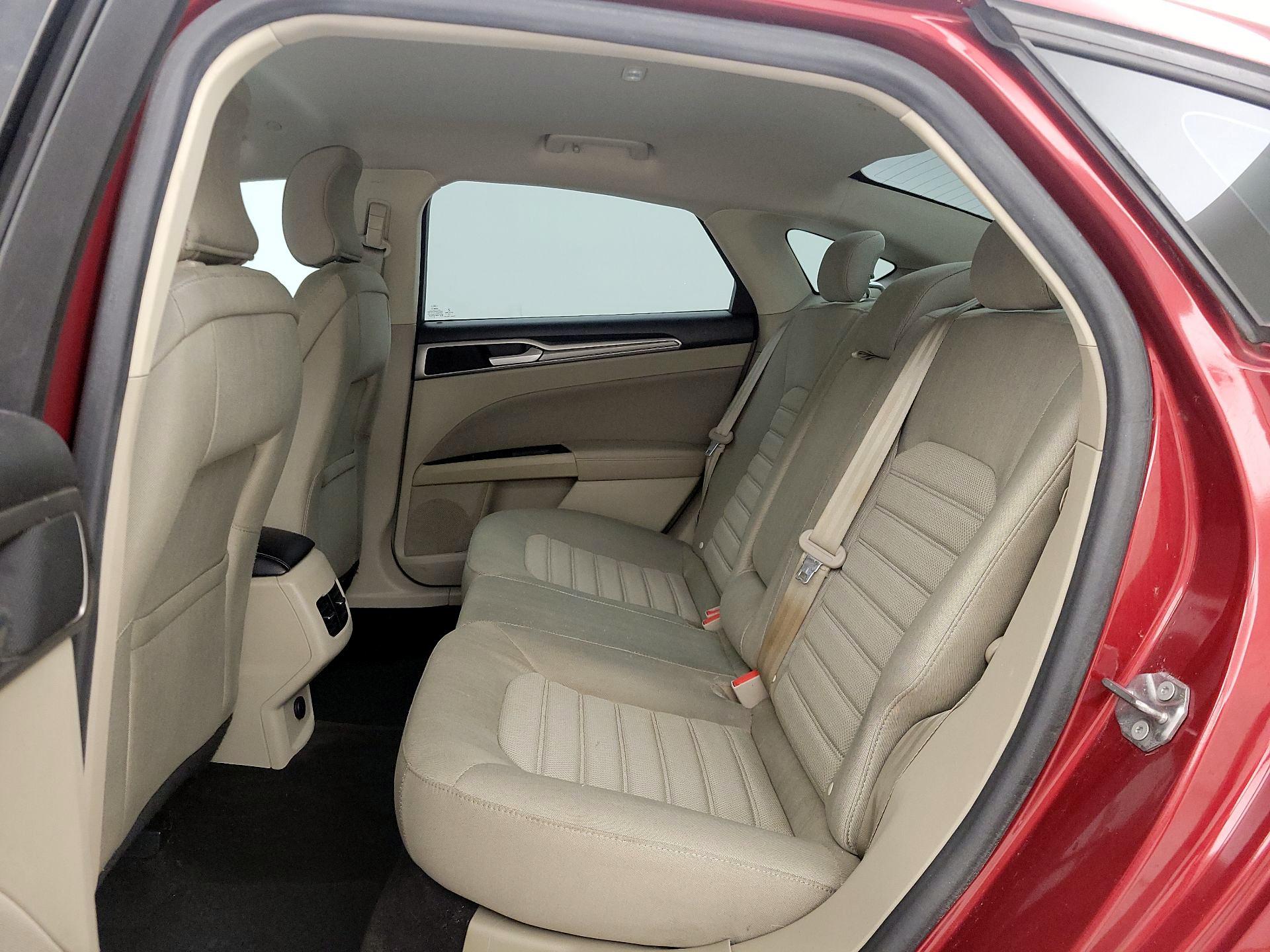 Thumbnail: 2019 Ford Fusion - 20