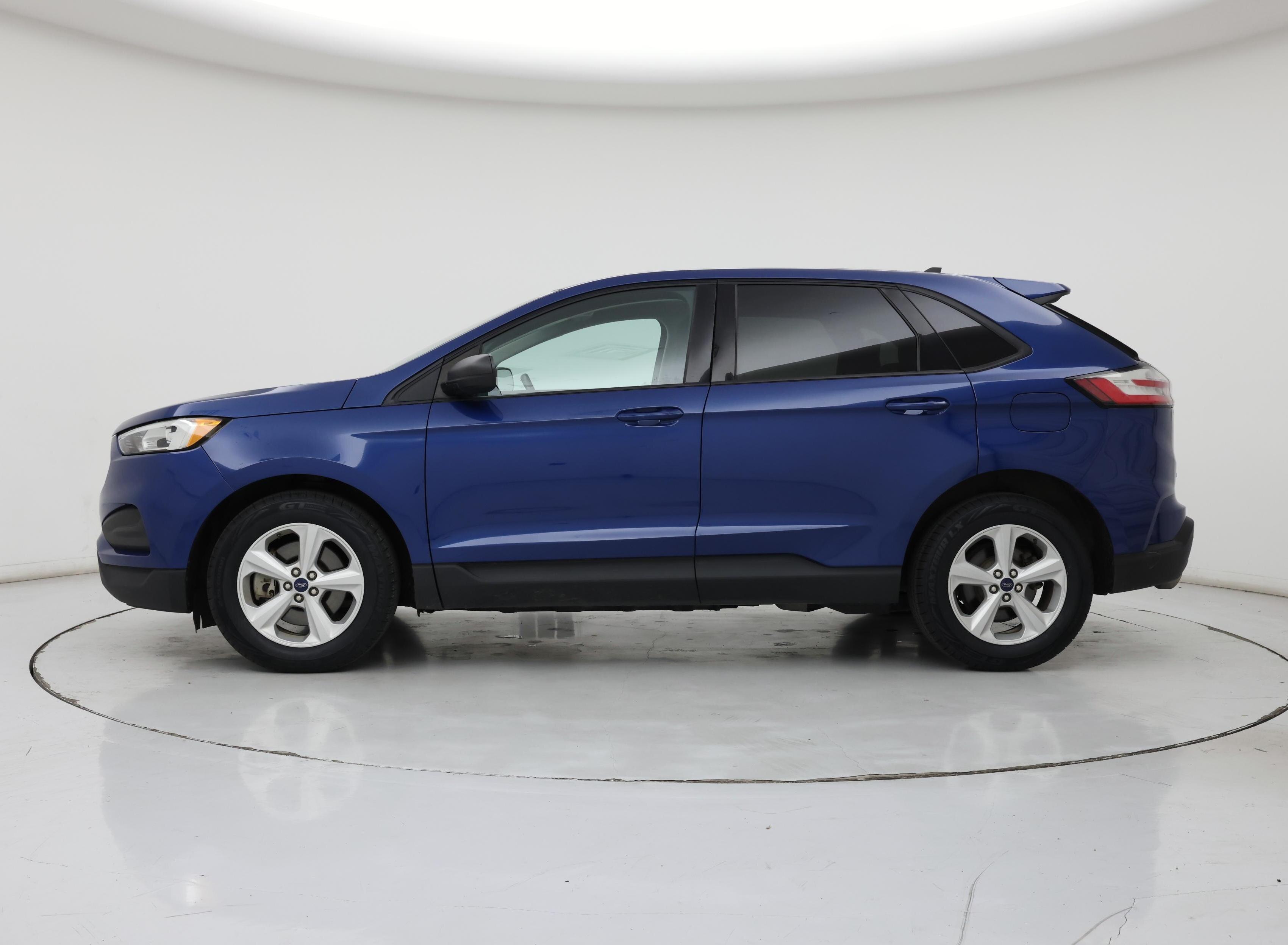 Thumbnail: 2020 Ford Edge - 3
