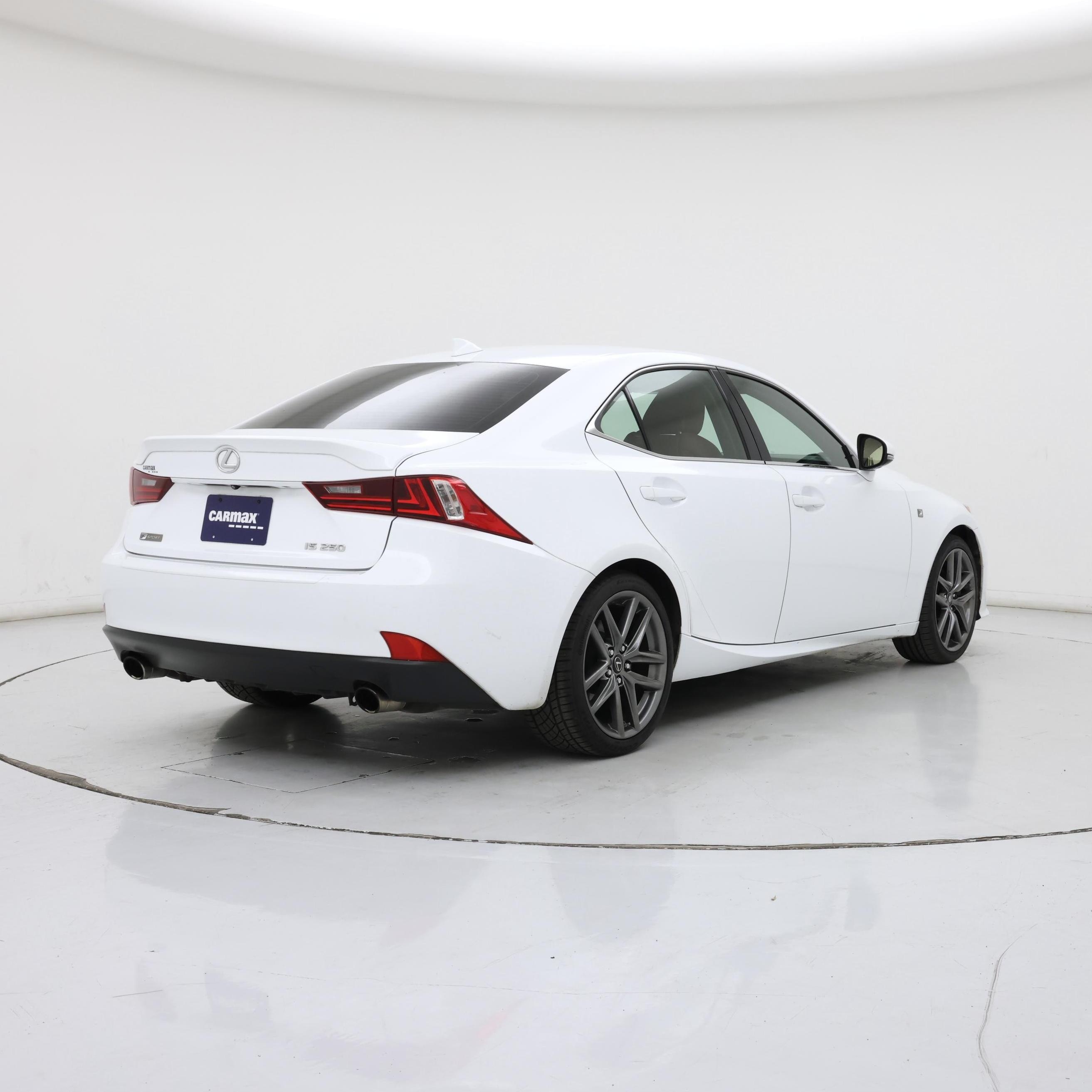 Thumbnail: 2015 Lexus IS - 8
