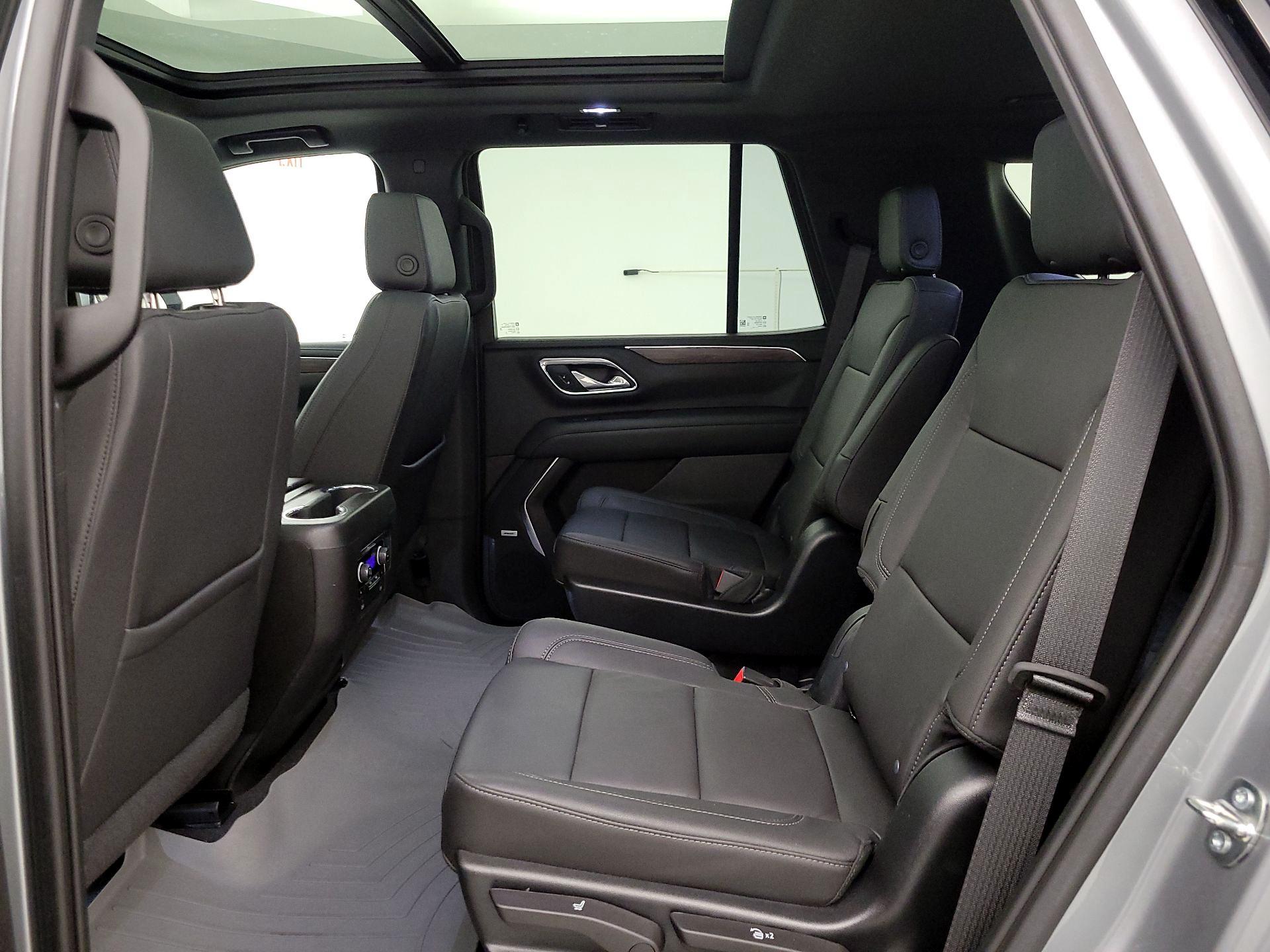 Thumbnail: 2023 Chevrolet Tahoe - 20